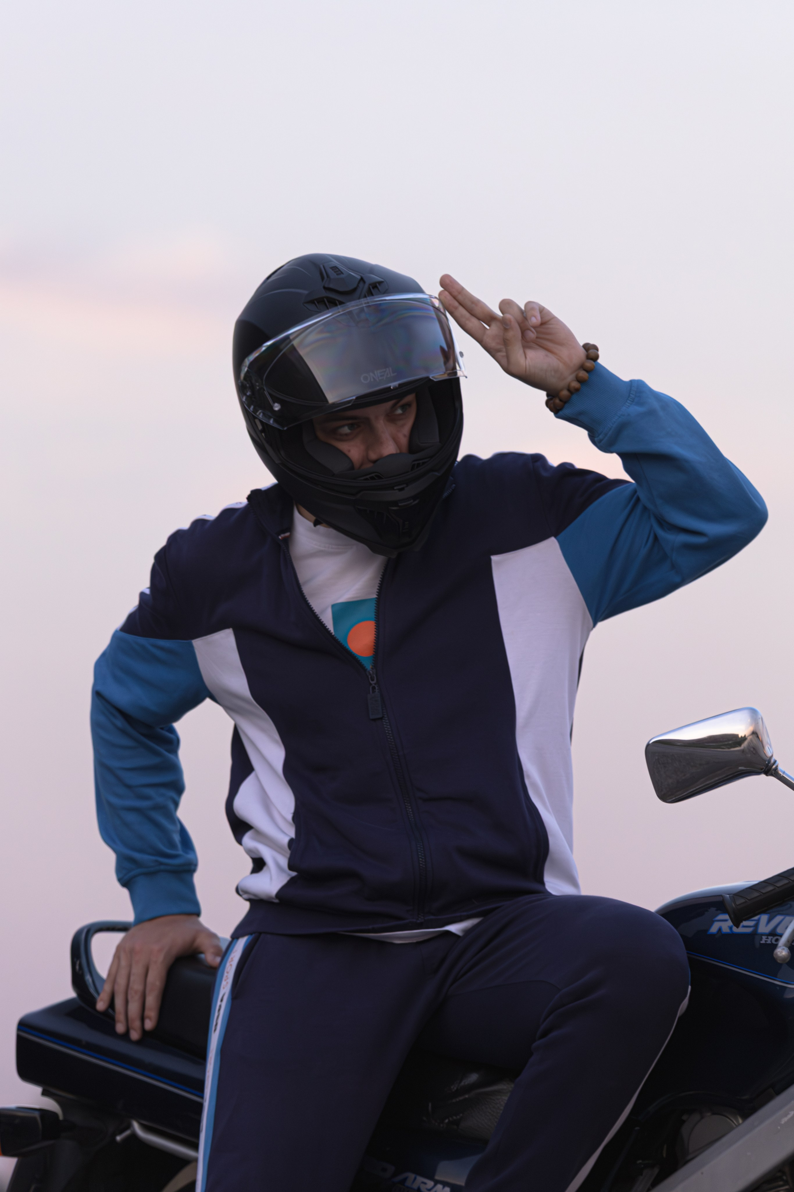 Daniil R. — Digital Noise —