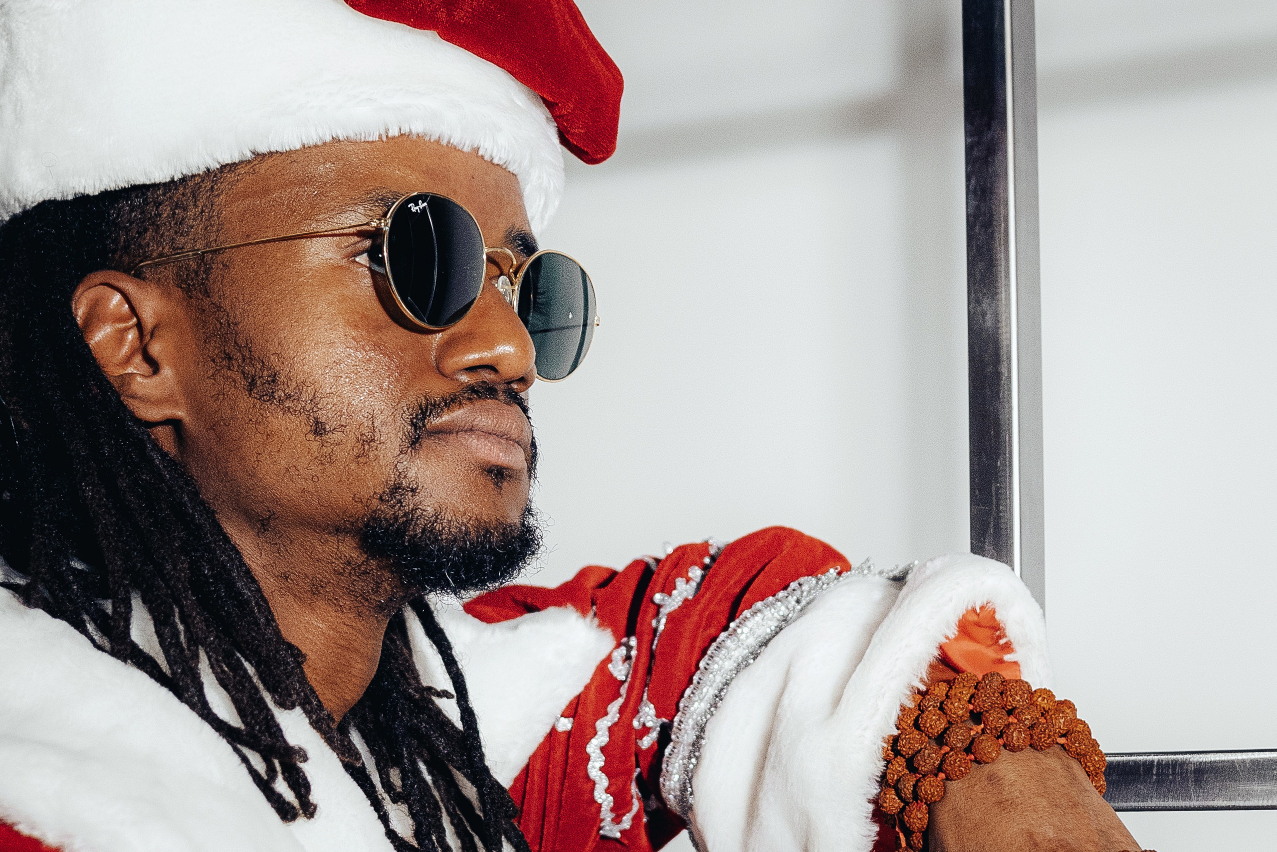 Не Дед мороз