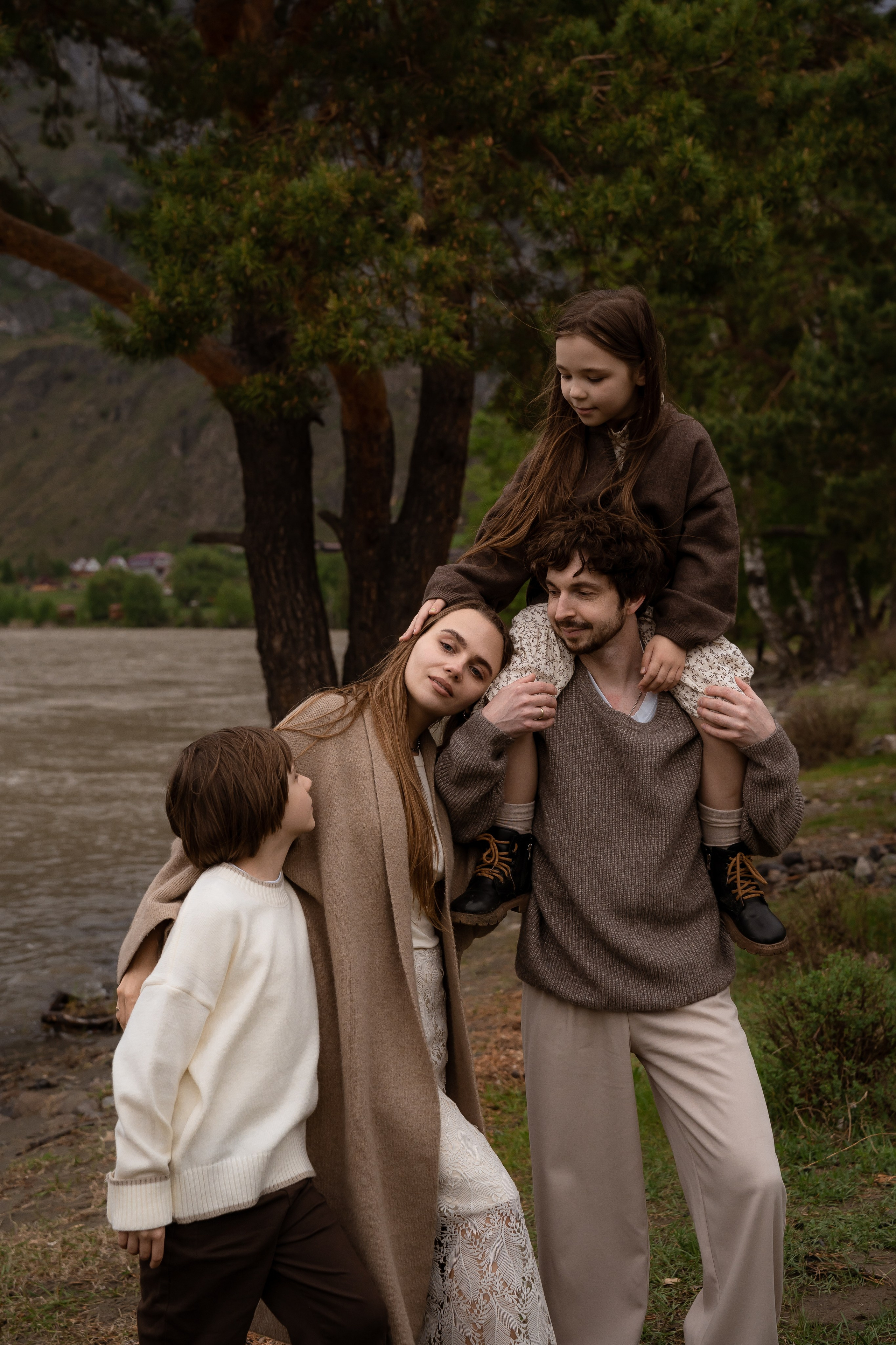 Сережа, Надя, Аня, Арсений. Свадебный фотограф в Воронеже Дарья Володарская