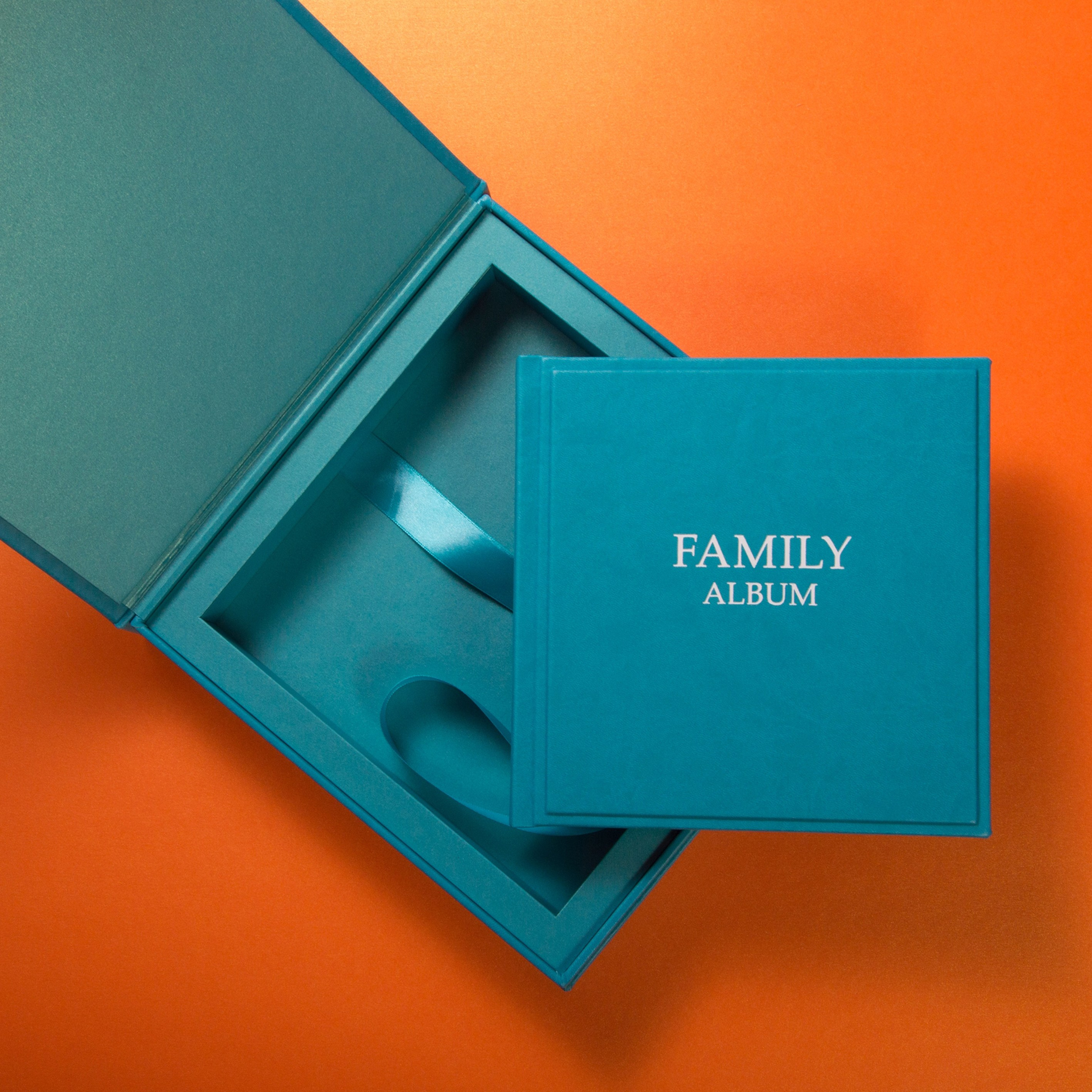 Изготовление фотокниг в Москве. Доставка фотокниг в другие города