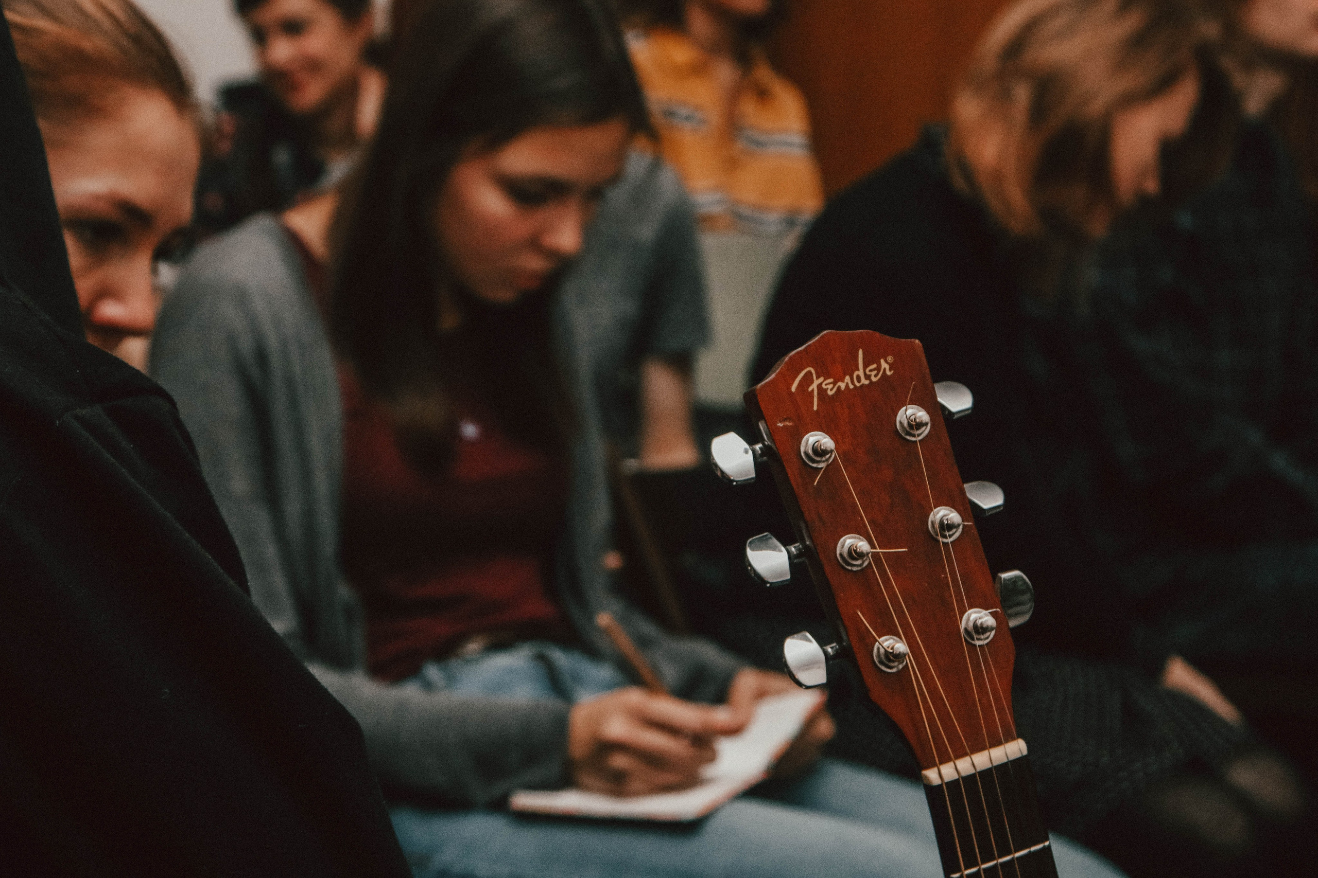Стихочайная в Циферблате. Репортажный фотограф во Всеволожске и Санкт-Петербурге Владимир Капустин