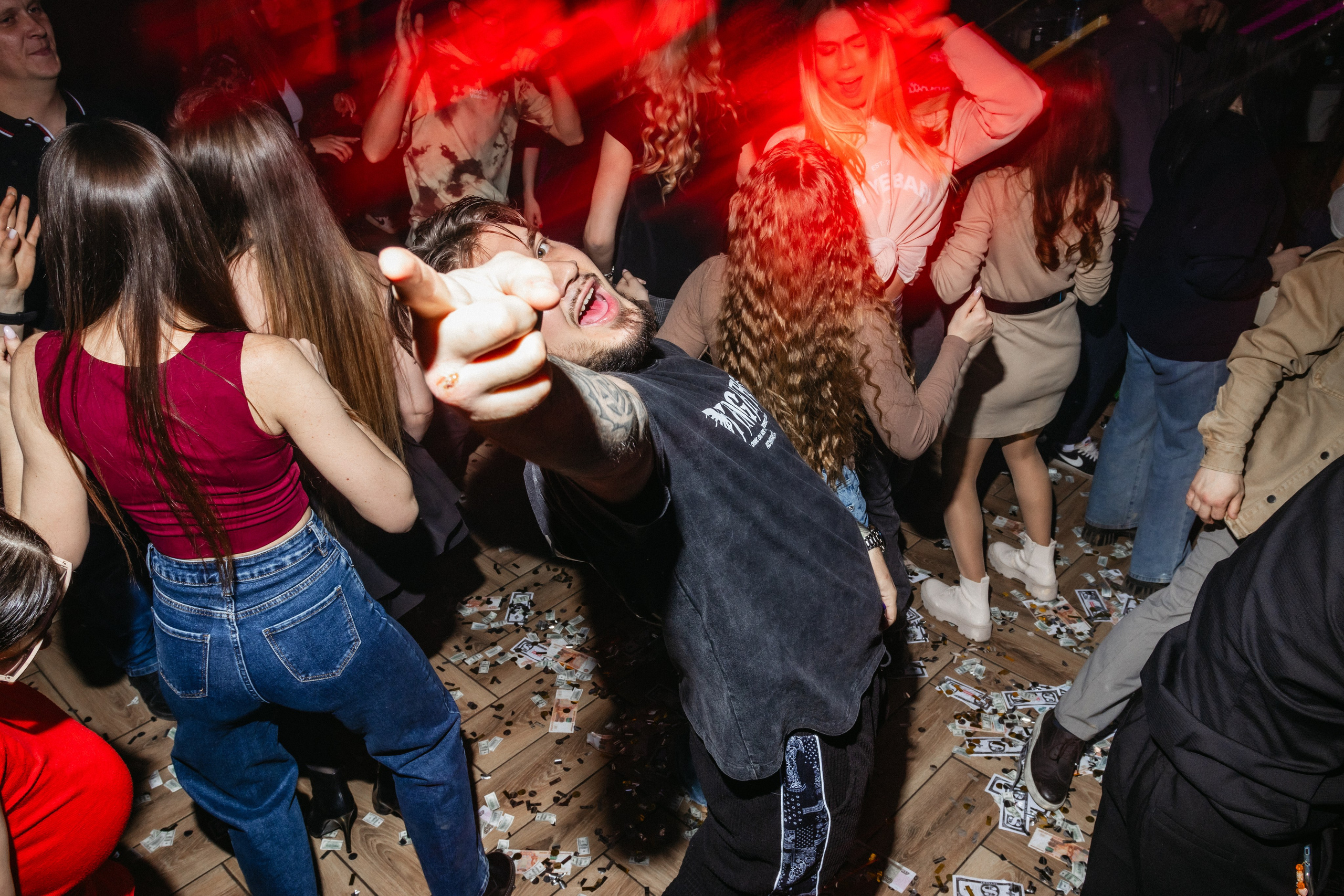 ДР SEVEN бар | 1год