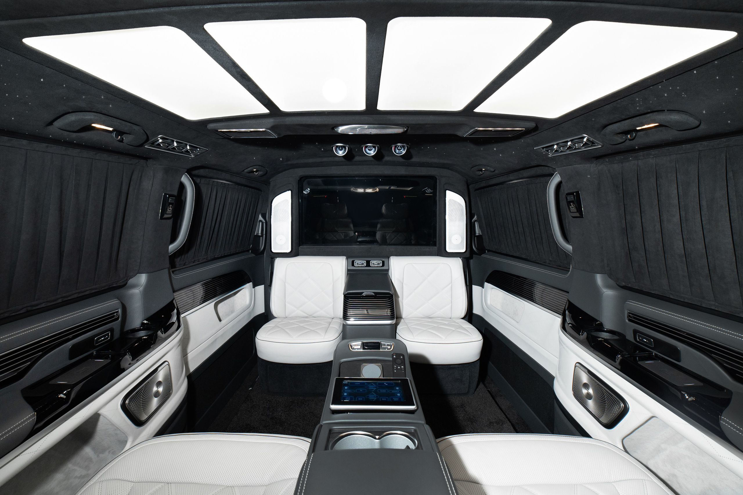 Mercedes-Benz V-Class. Автомобильный фотограф Светлана Усова