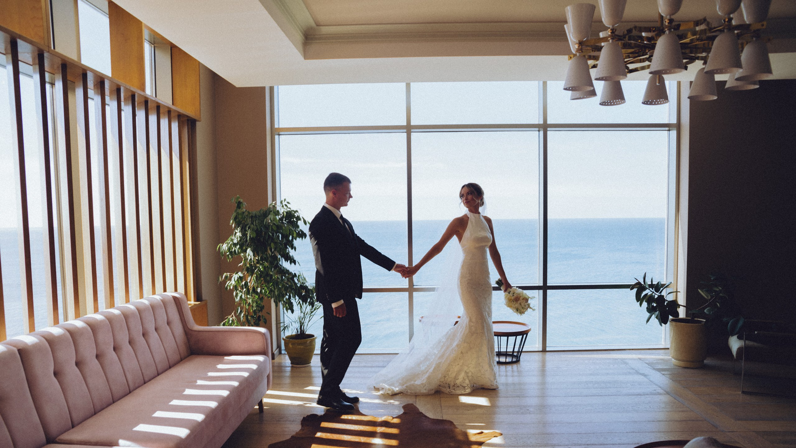 На кабриолете. Фотограф и Видеограф Анапа, Новороссийск, Краснодар. Алина и Женя