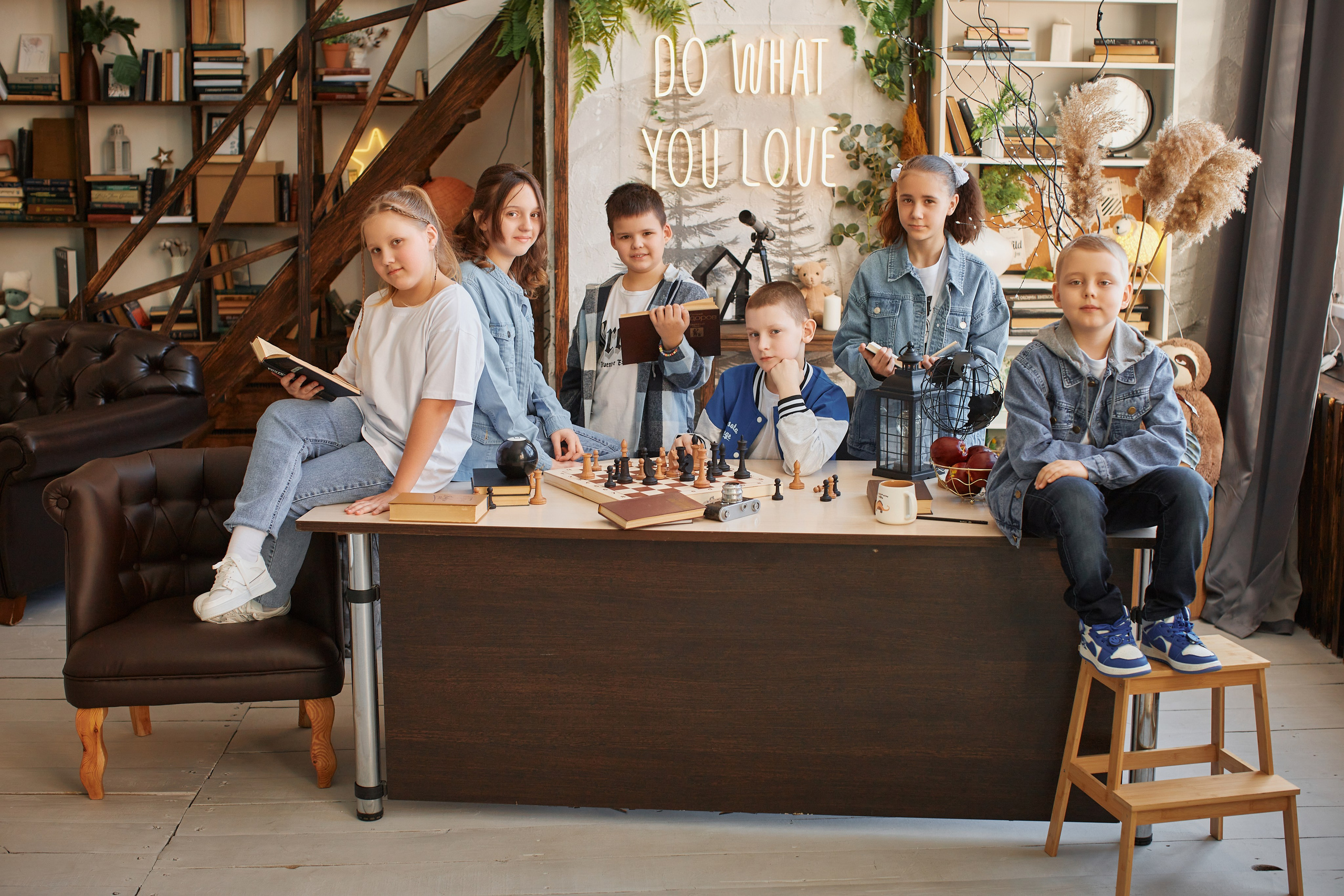 Группы. Выпускные альбомы в городе Курган для всех