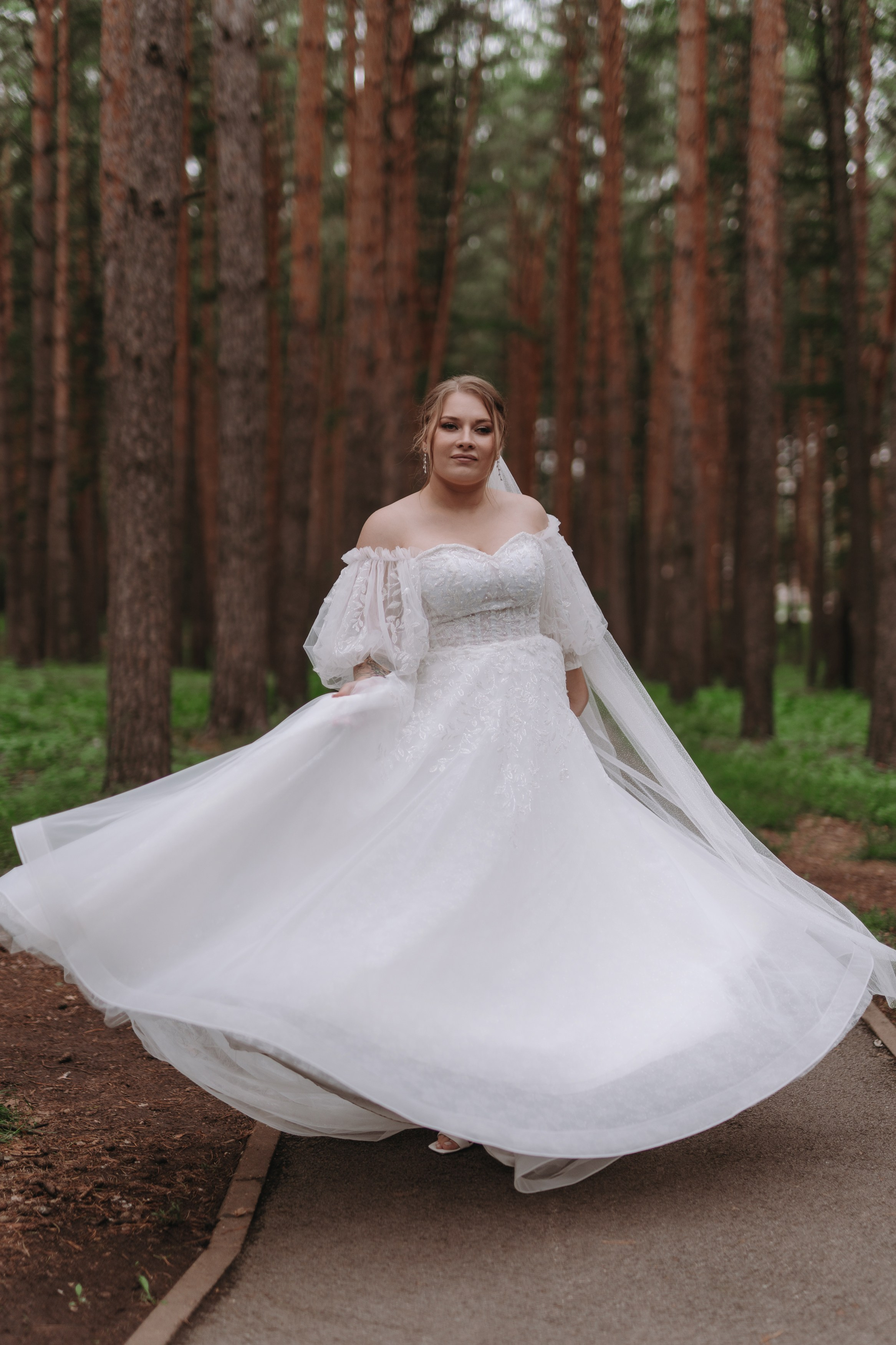 КАФЕ М5 / ХОТИМ ЕДИМ / БОГДАН НАСЫРОВ / ИЛЬНАР АХМАДУЛЛИН