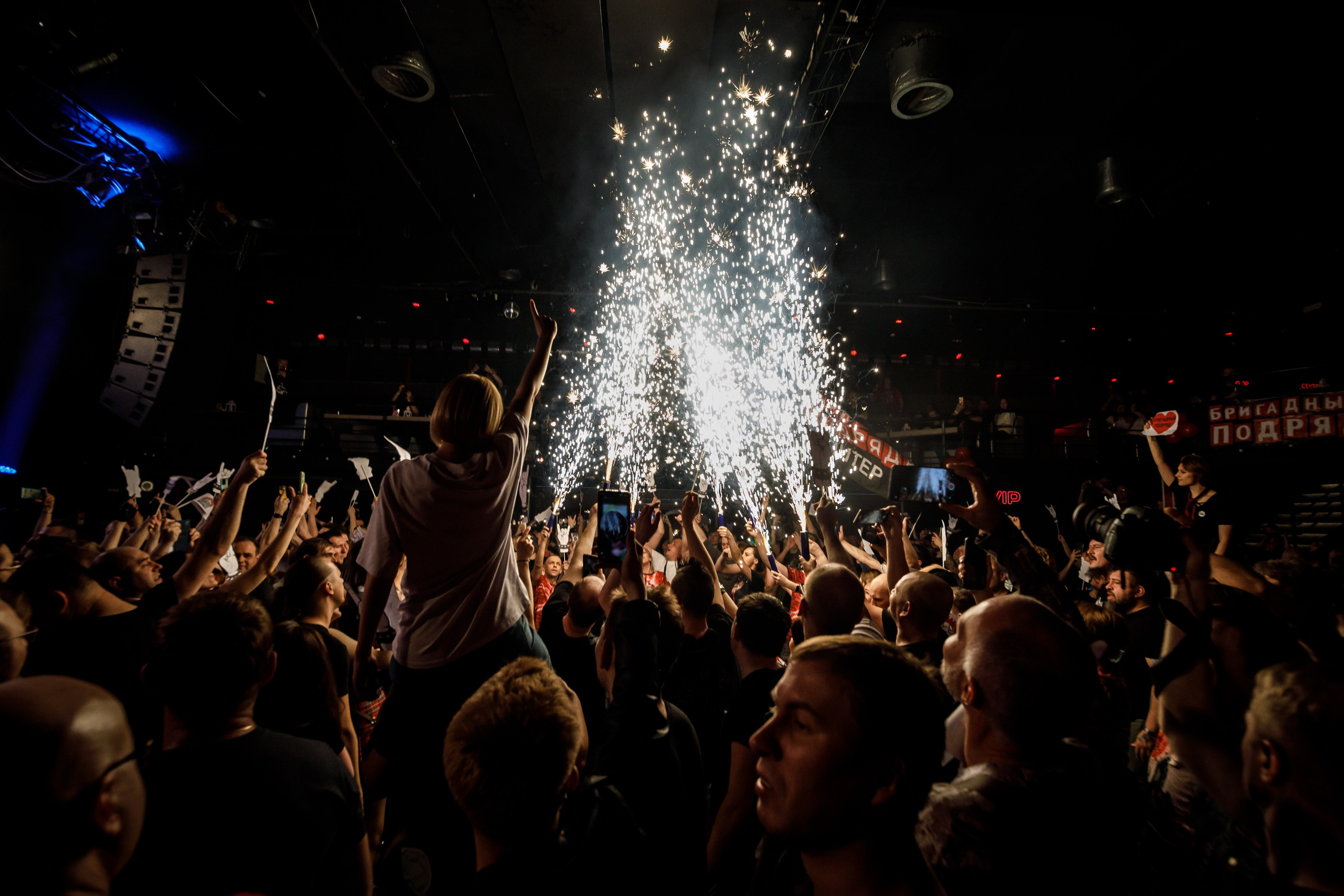 БРИГАДНЫЙ ПОДРЯД. Фотограф Елена Богачева (lenalena_na_na_na)