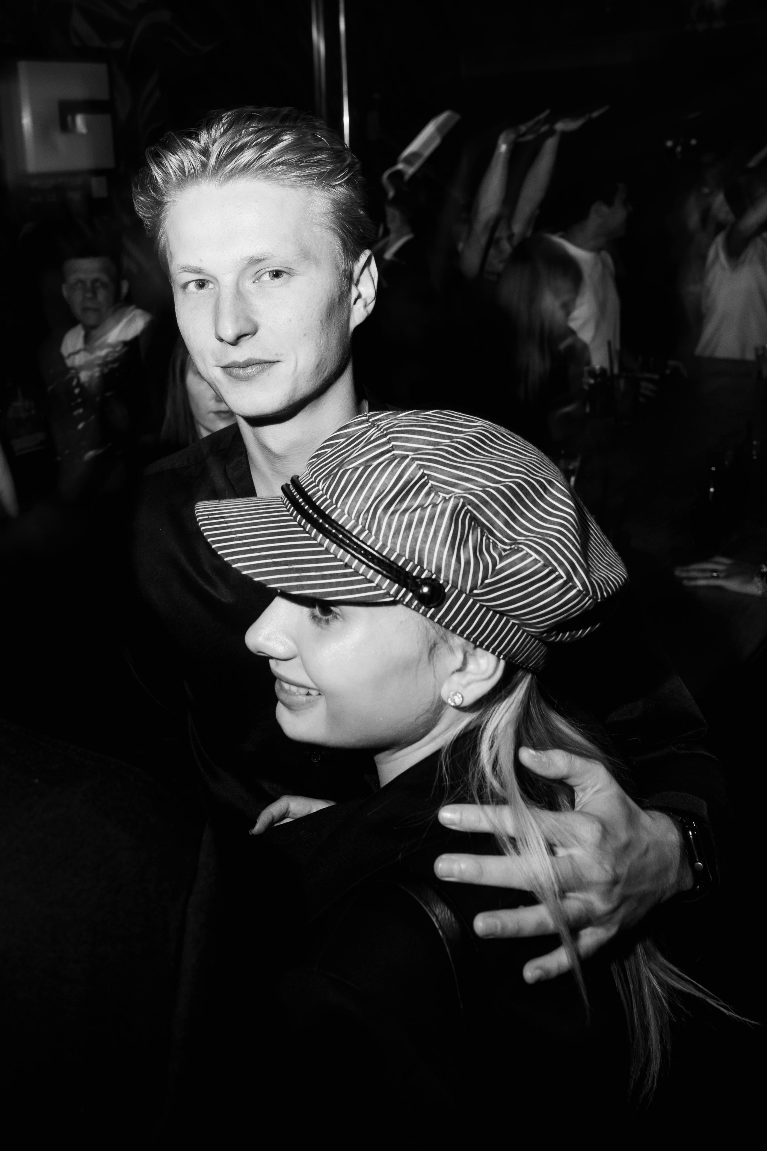 Бар XXXX 10 лет. Фотограф Ставрополь Петр Голубенко