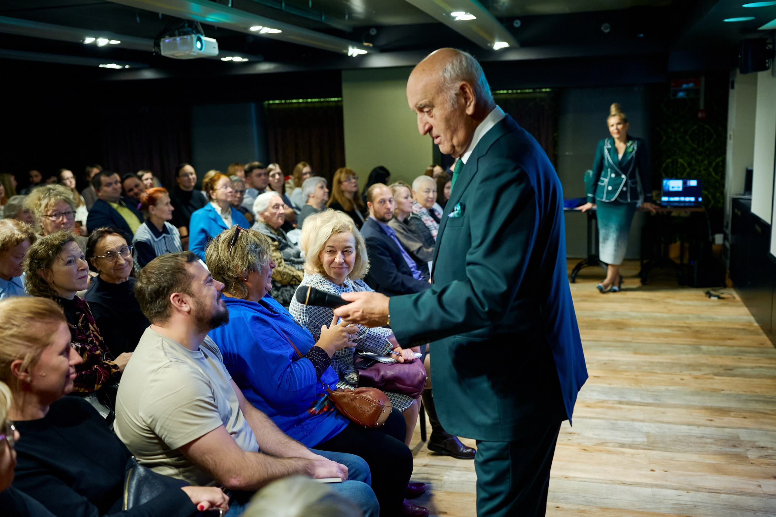 Медицинский форум СПБ 2025. Фотограф-видеограф в Санкт-Петербурге Владимир Нестеров