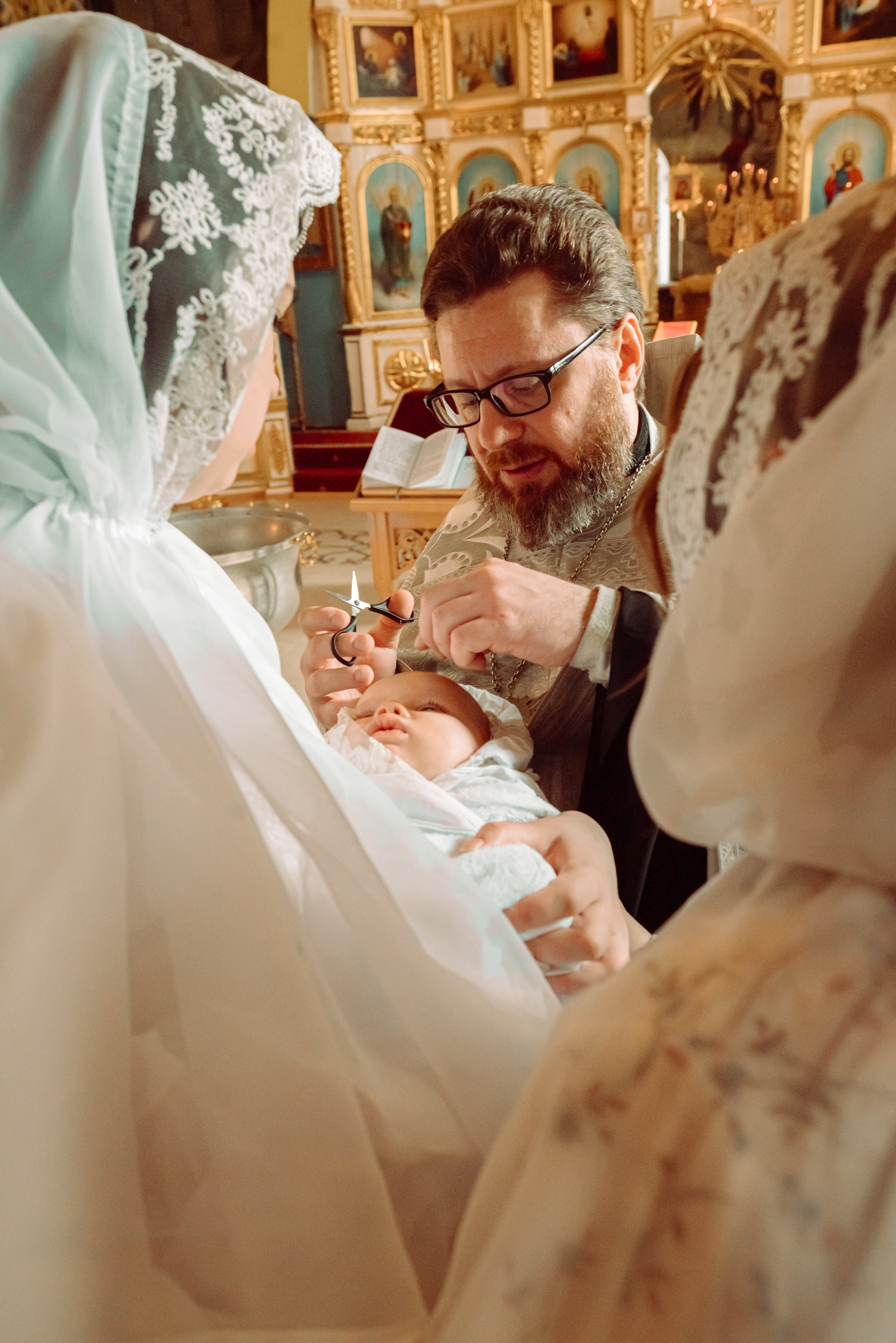 Крещение Амелии. Фотограф новорожденных в Норильске Виктория Шагалиева