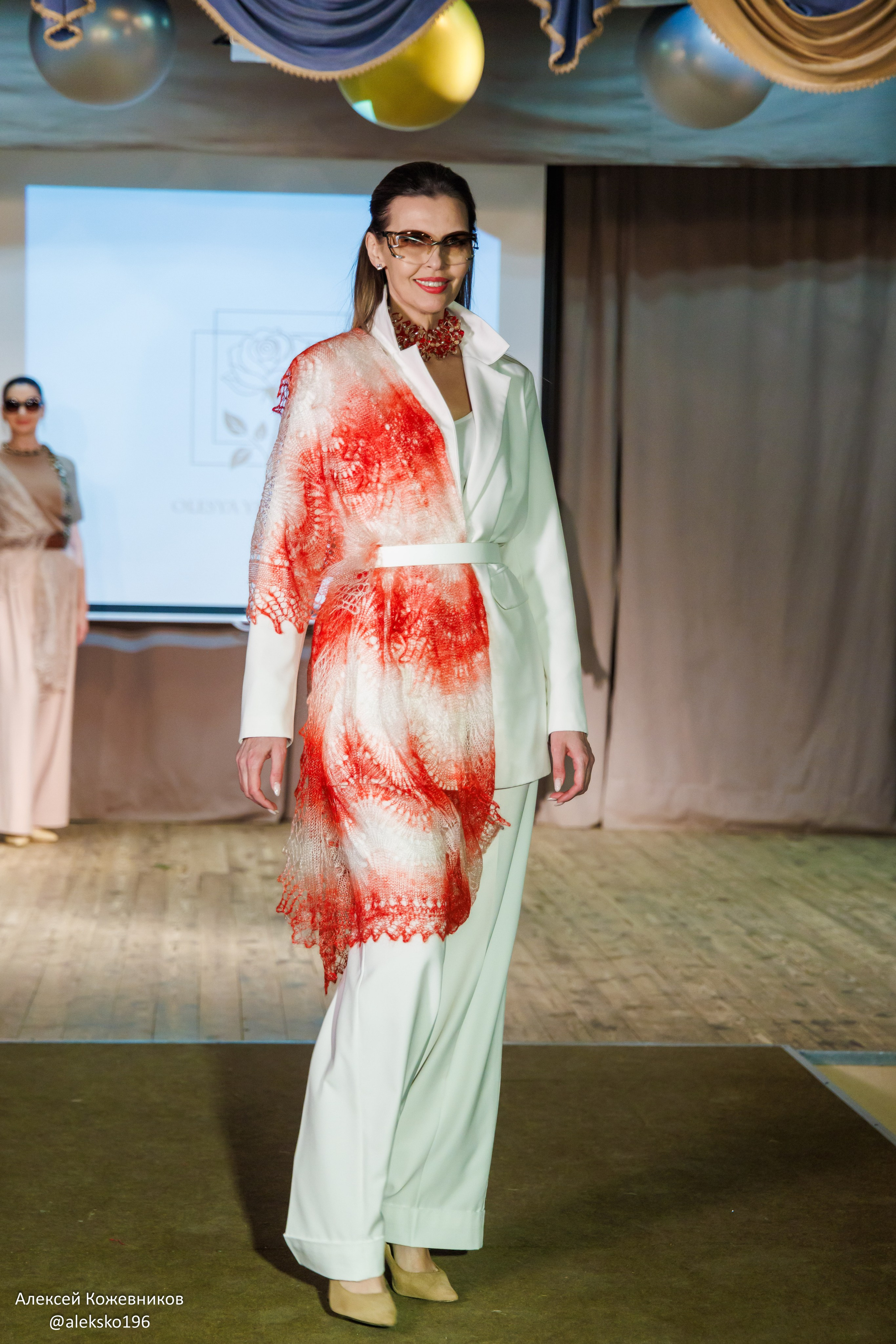Фестиваль моды «Многогранный блеск под любым углом», 2025. Коллекционер и искусствовед Олеся Ястребова