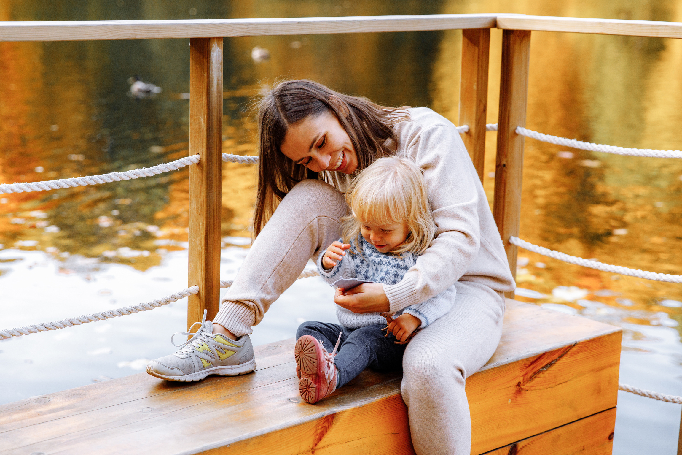 Фотограф Анна Руданова Осенняя фотопрогулка. Саша , Алена и Алиса
