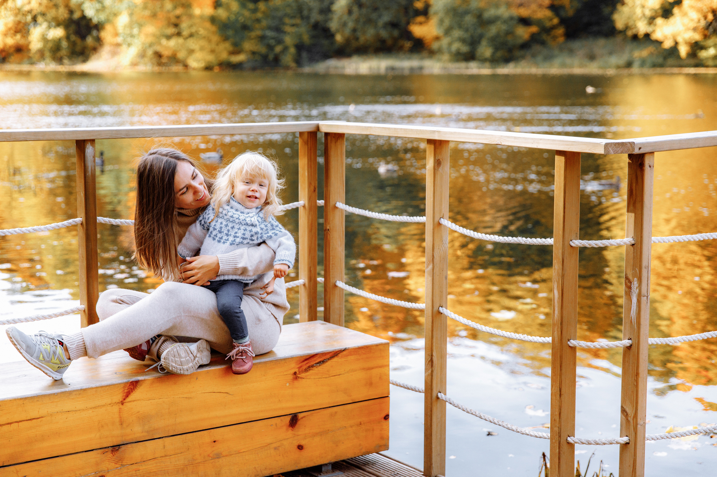 Фотограф Анна Руданова Осенняя фотопрогулка. Саша , Алена и Алиса