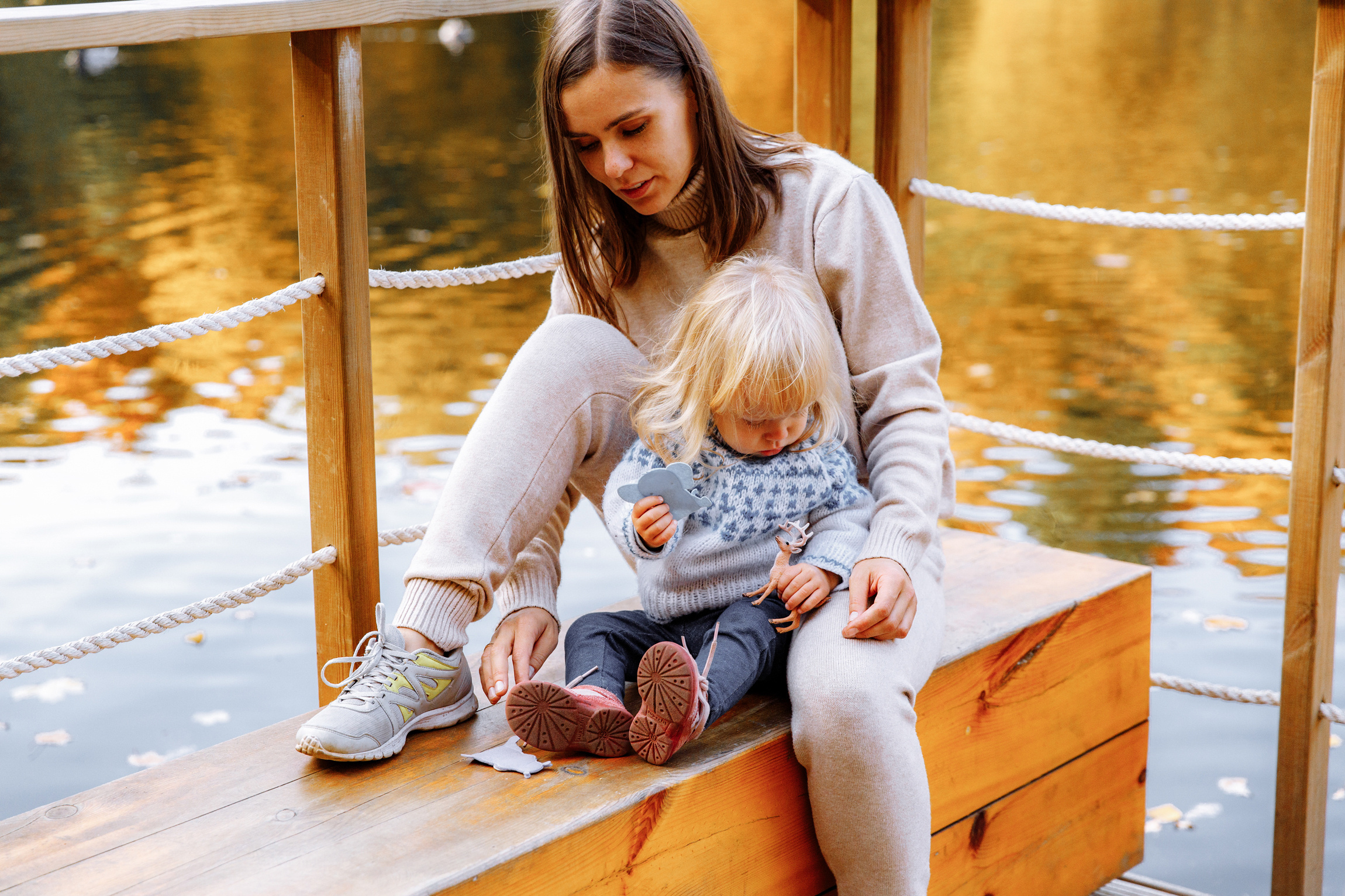 Фотограф Анна Руданова Осенняя фотопрогулка. Саша , Алена и Алиса