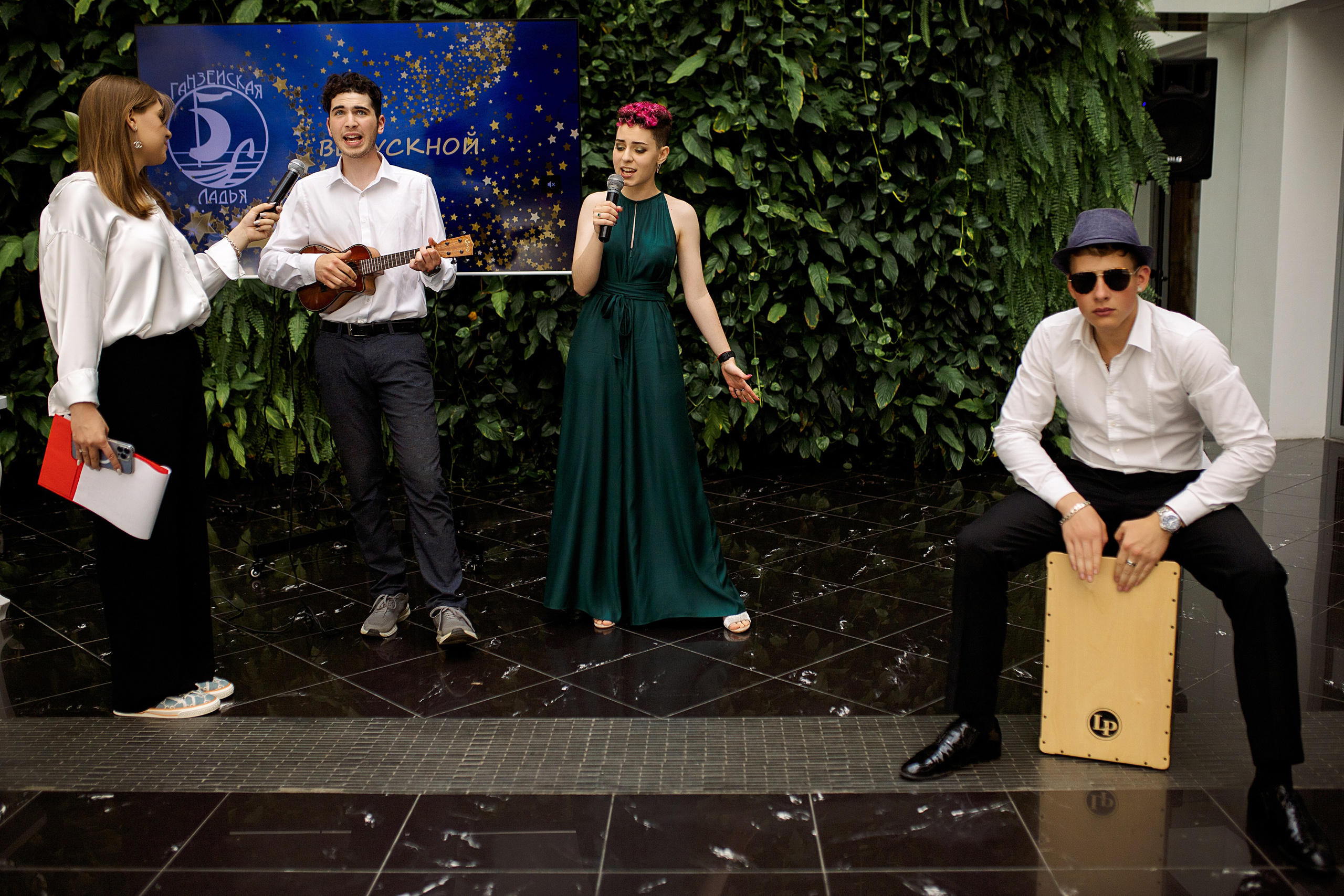 Выпуск лицея Ганзейская Ладья. Свадебный фотограф Калининград Пасюта Данила