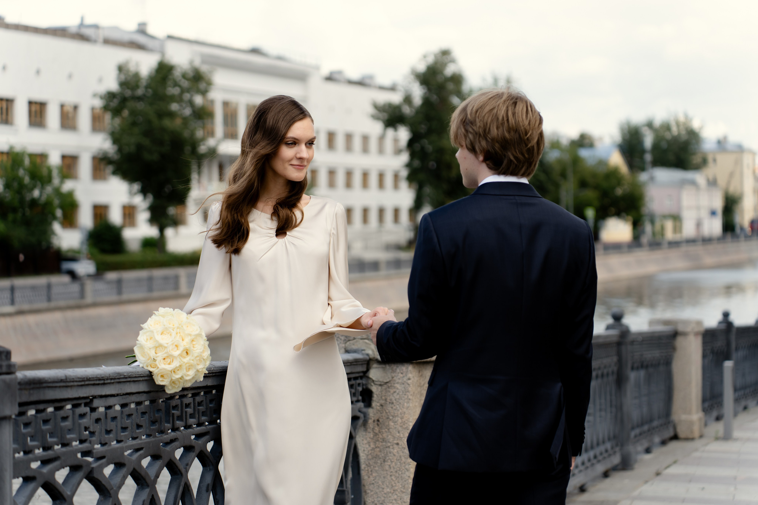 Фотосессия на набережной в Москве
