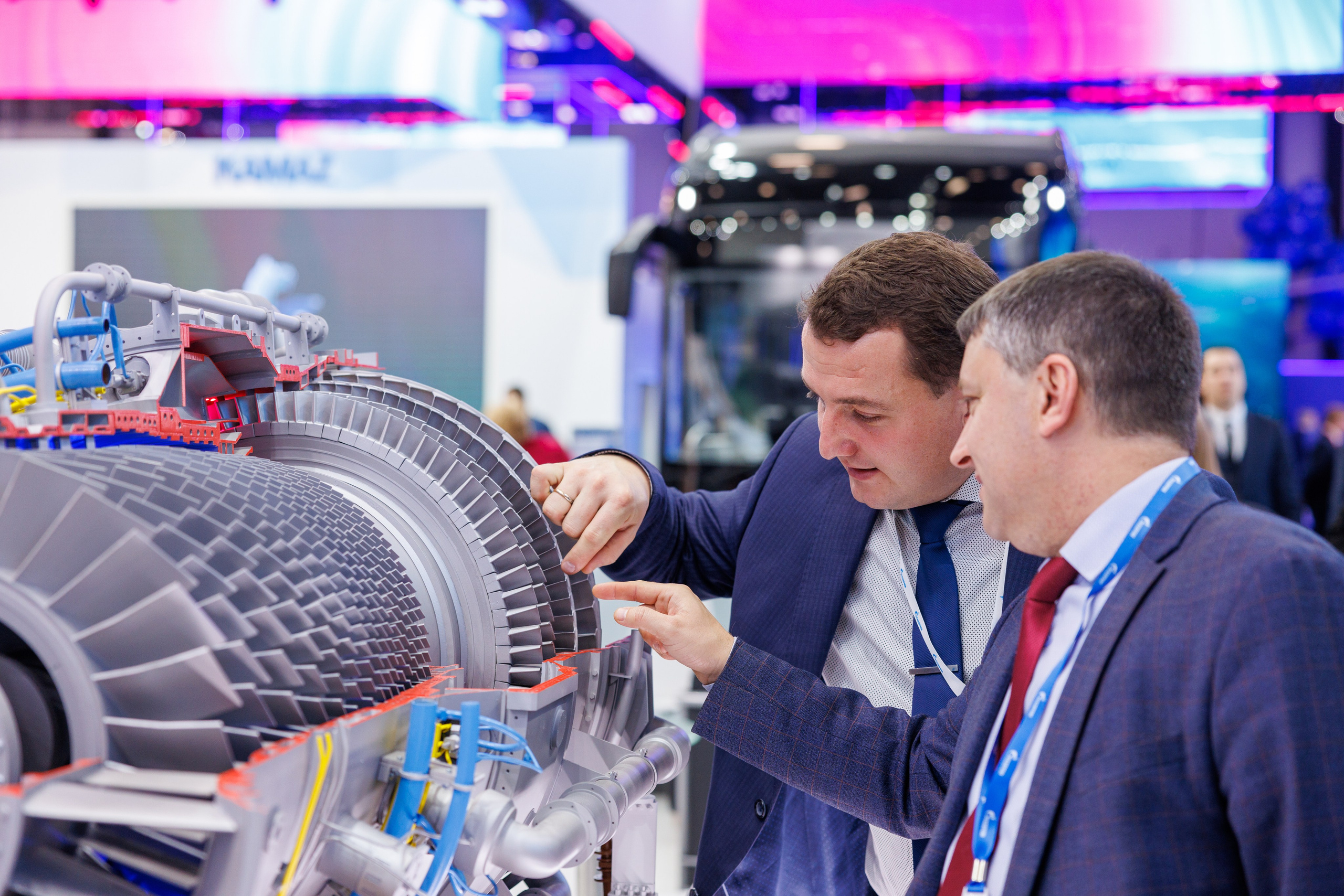 12 Петербургский международный газовый форум. Фотограф Александр Заломаев