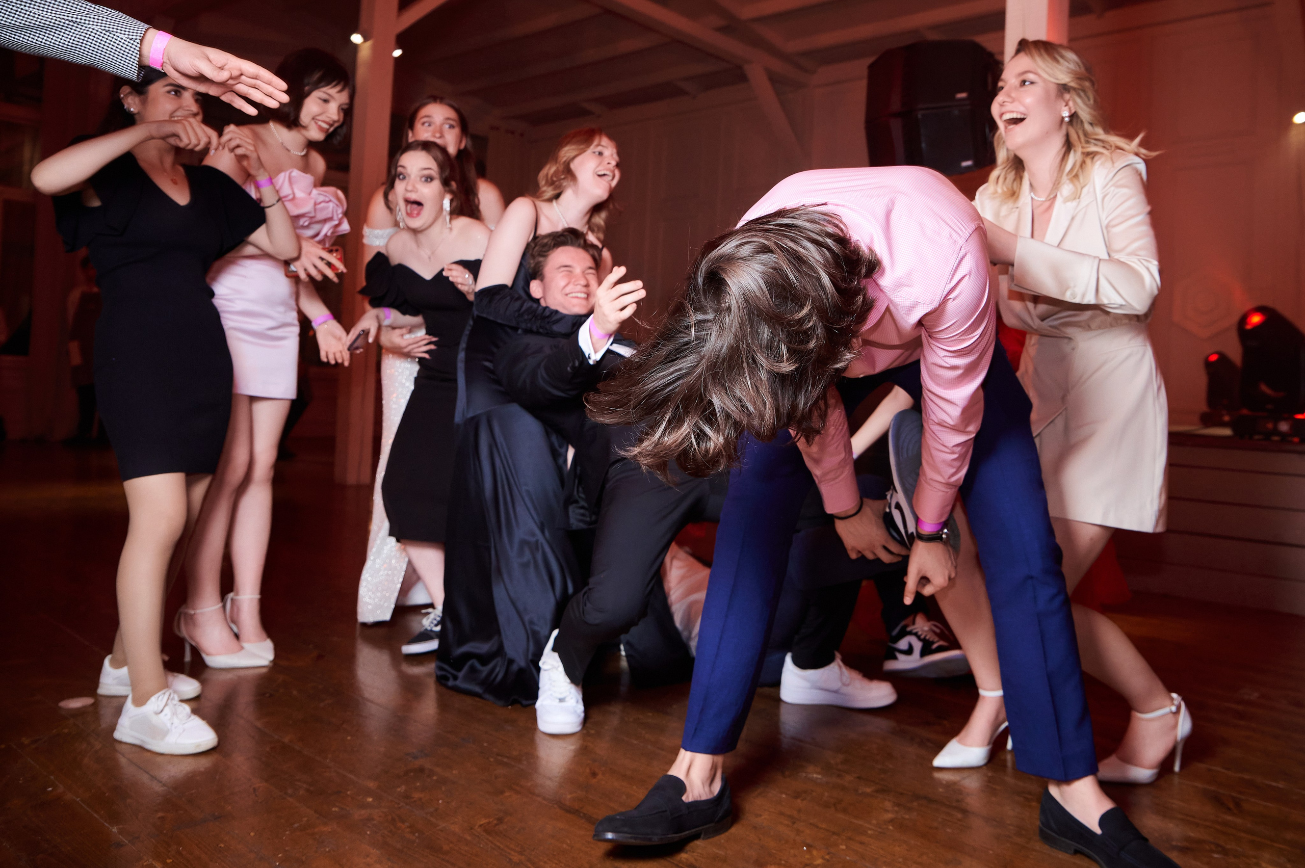 Школа. Выпускные 11 классы. Goganaft.ru — Репортажный фотограф в Москве Георгий Коненков