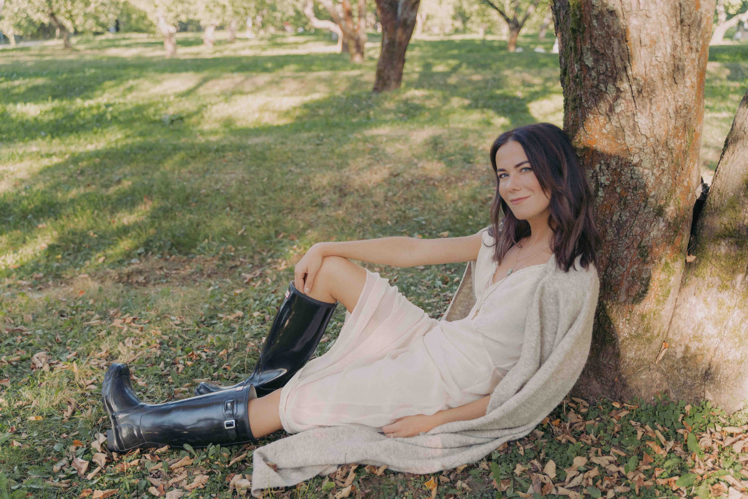 Яблоневый сад и гамак. Фотограф и видеограф в Москве и Абу Даби Мария Кулагина