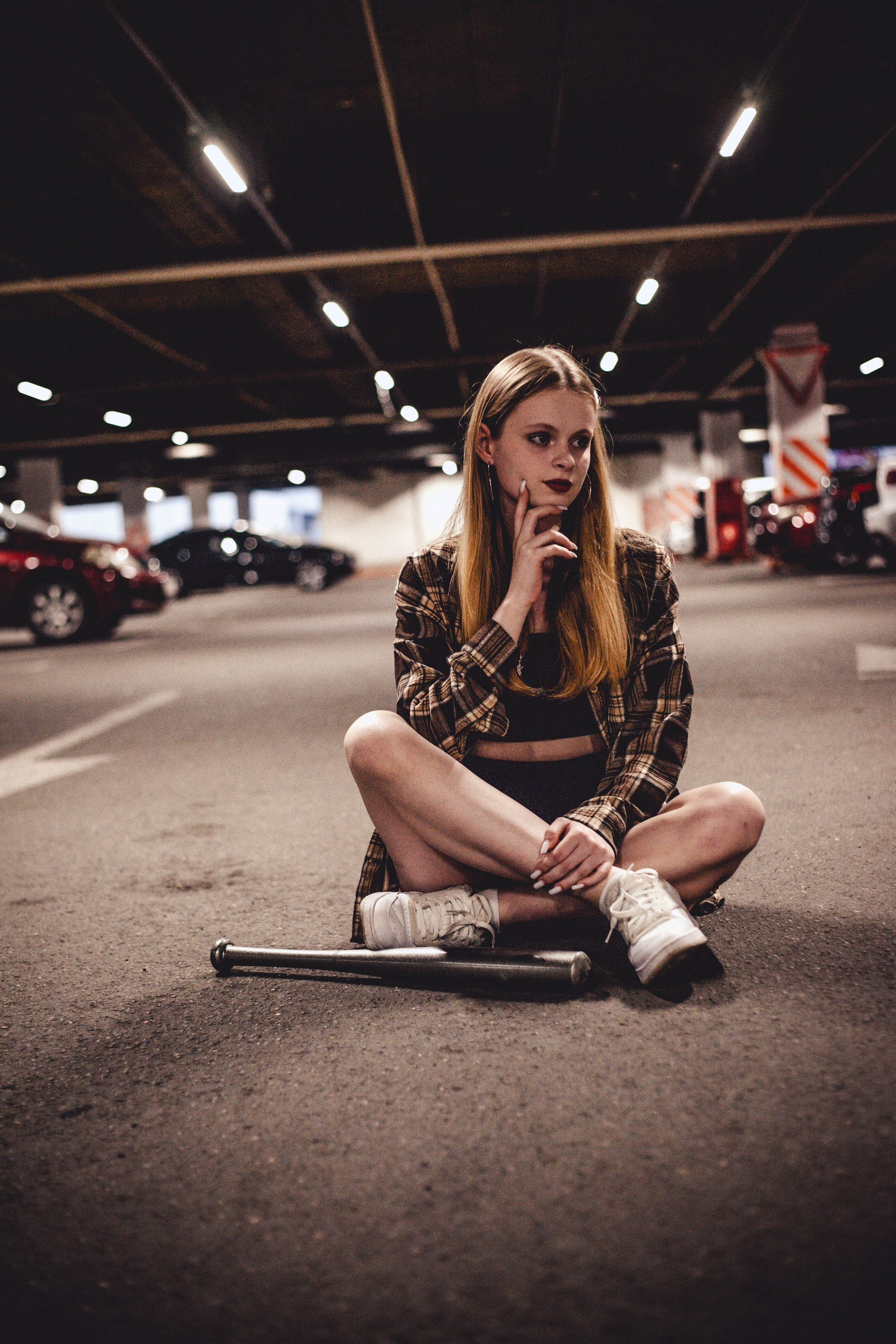 «Тайны парковки глазами тележки». Уличный фотограф Города N