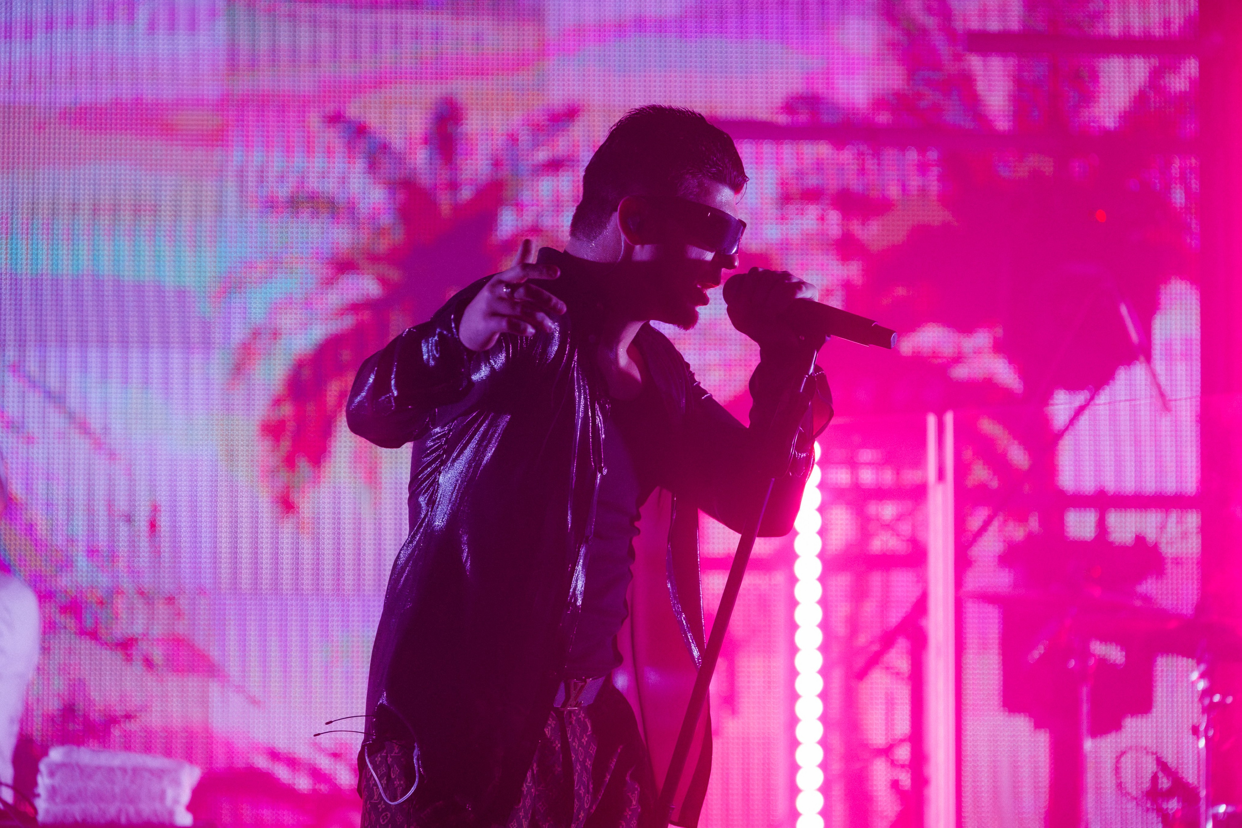 Фотоотчёт и репортаж с концерта группы GAYAZOV$ BROTHER$. Красильников Евгений — профессиональный фотограф в Ростове-на-Дону