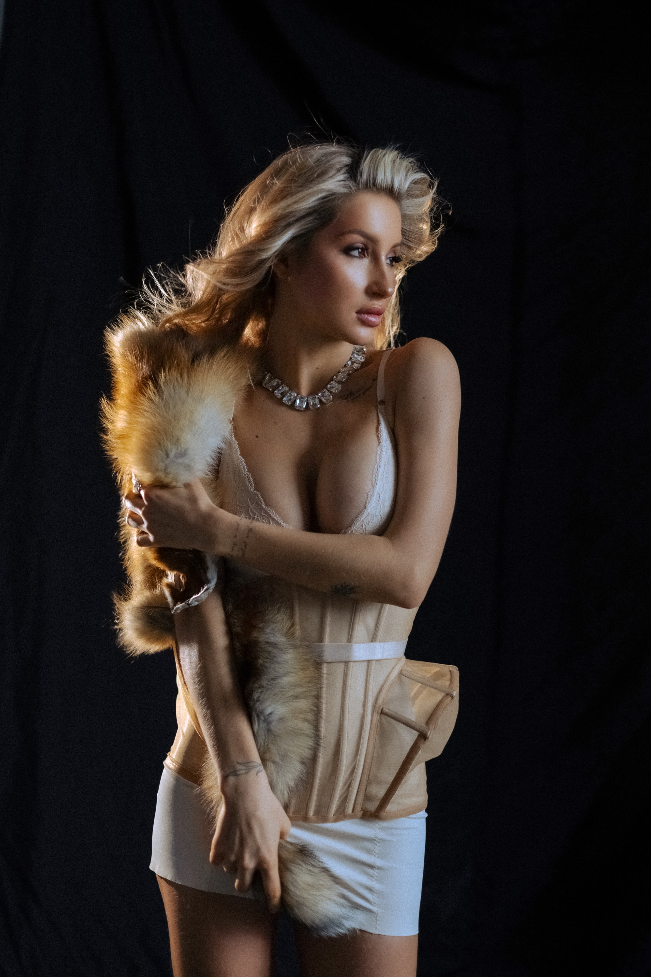 Madonna | Alena. NatalieDmi — фотосессия беременности, семейный фотограф, портрет