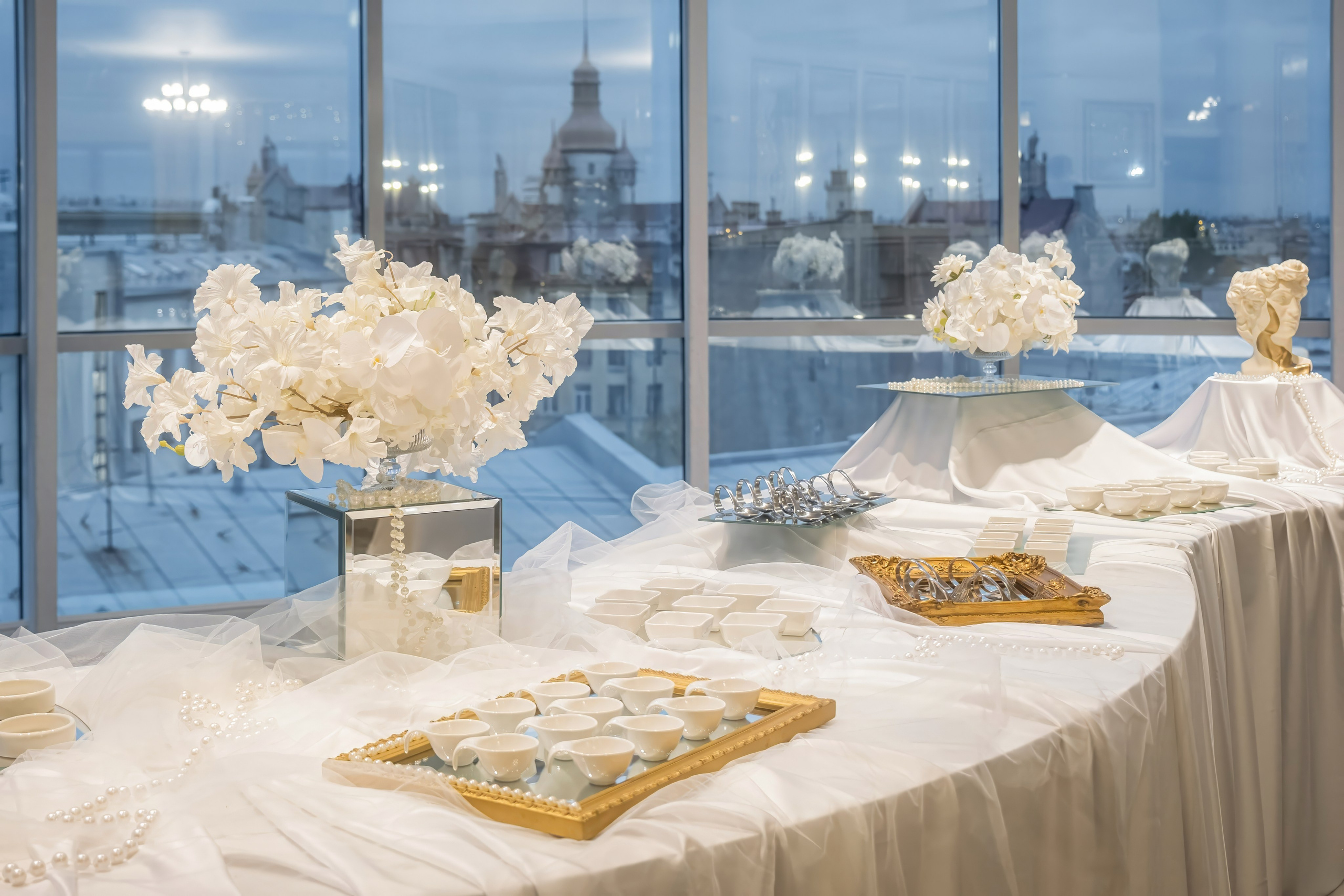 Интерьер. Фуршет. Банкет. Фотограф и оператор Илья Гунбин