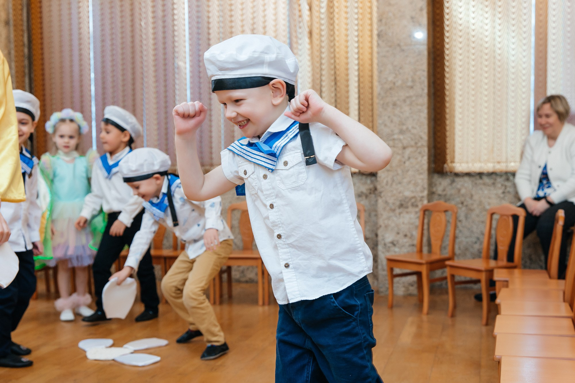 Детский сад № 93 — Утренник (10.03.2023). Свадебный и семейный фотограф Крамар Наталья