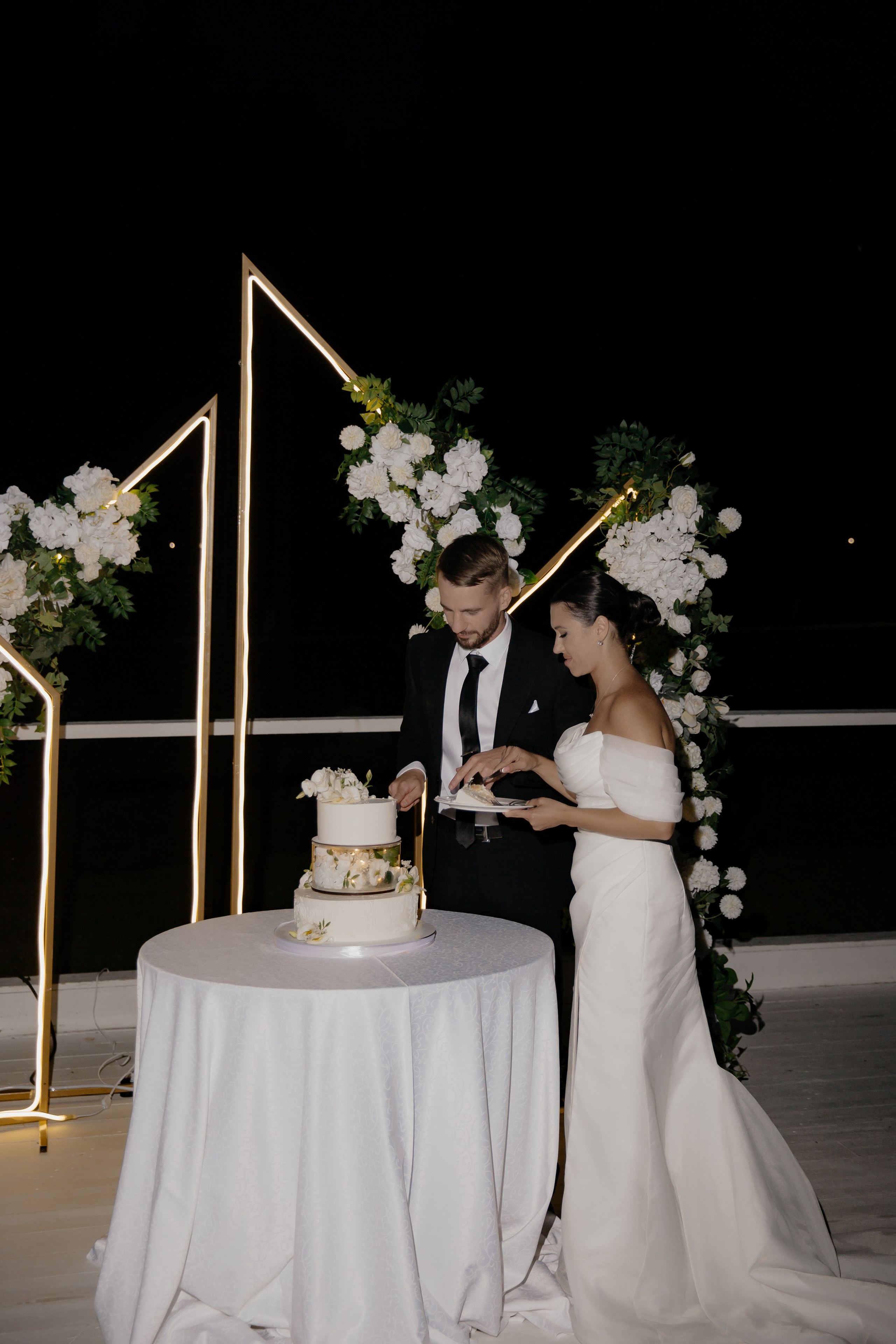 31.08.2024. RETOUCH-HOUSE