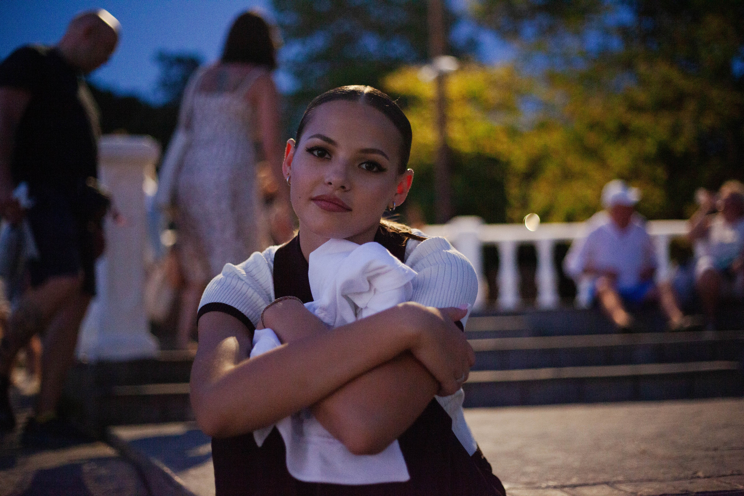 Абрау. Уличный фотограф Города N