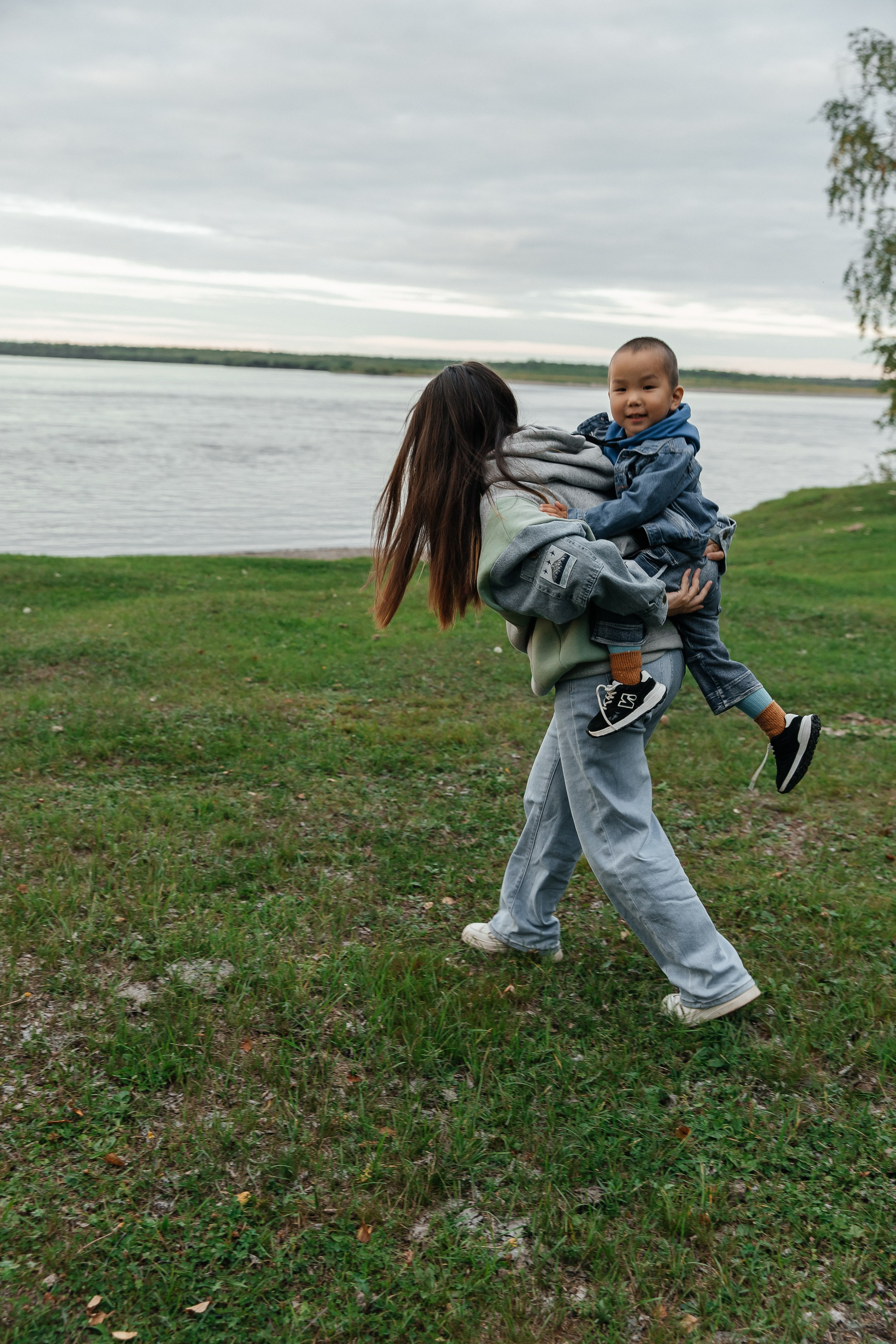 Лера и сын. Воронистая Анастасия. Фотограф Якутия, Томпонский район