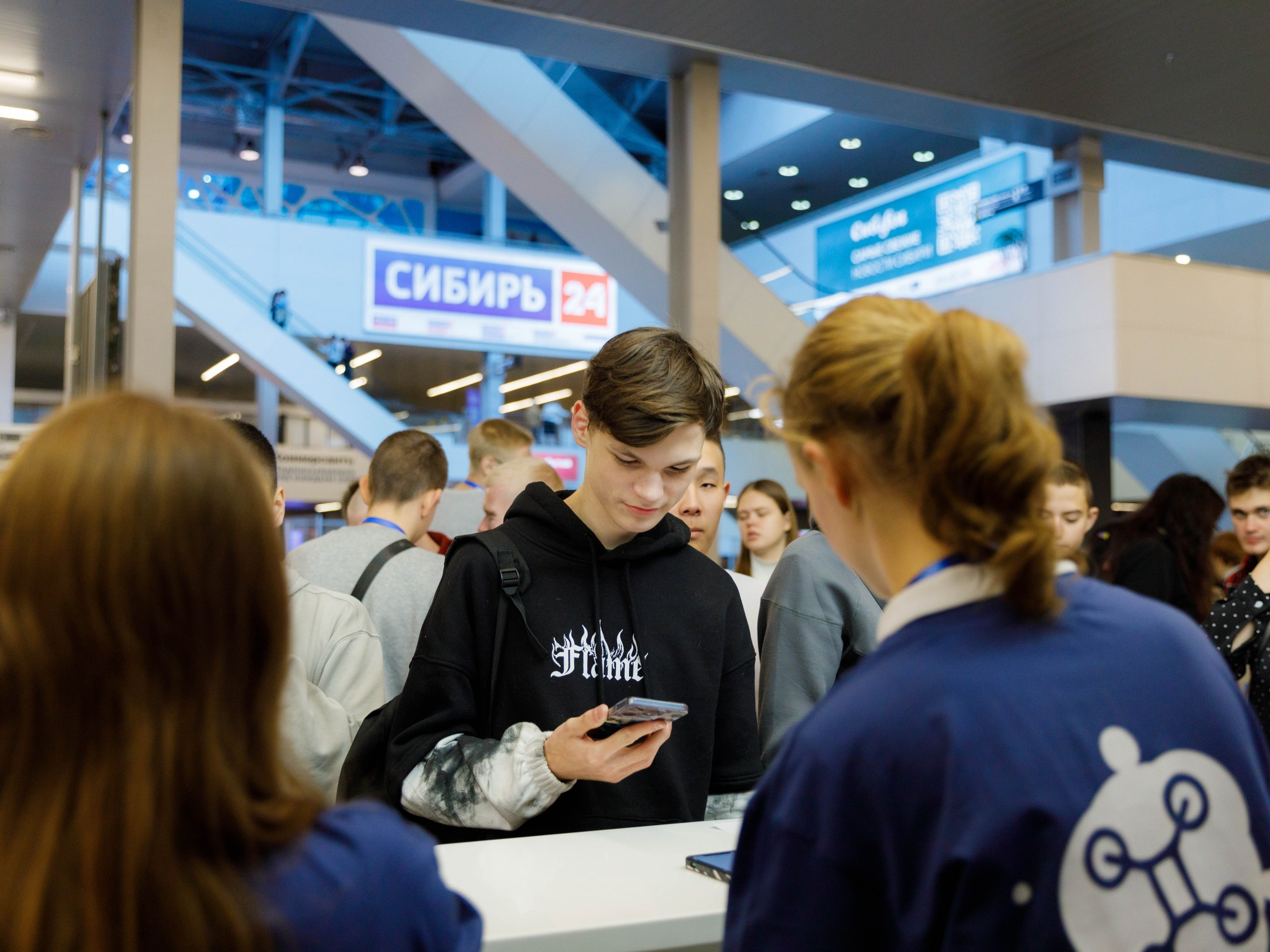 Фестиваль беспилотных авиационных систем «Дотянуться до неба». Экспоцентр. Репортажный фотограф в Новосибирске Алена Помазунова