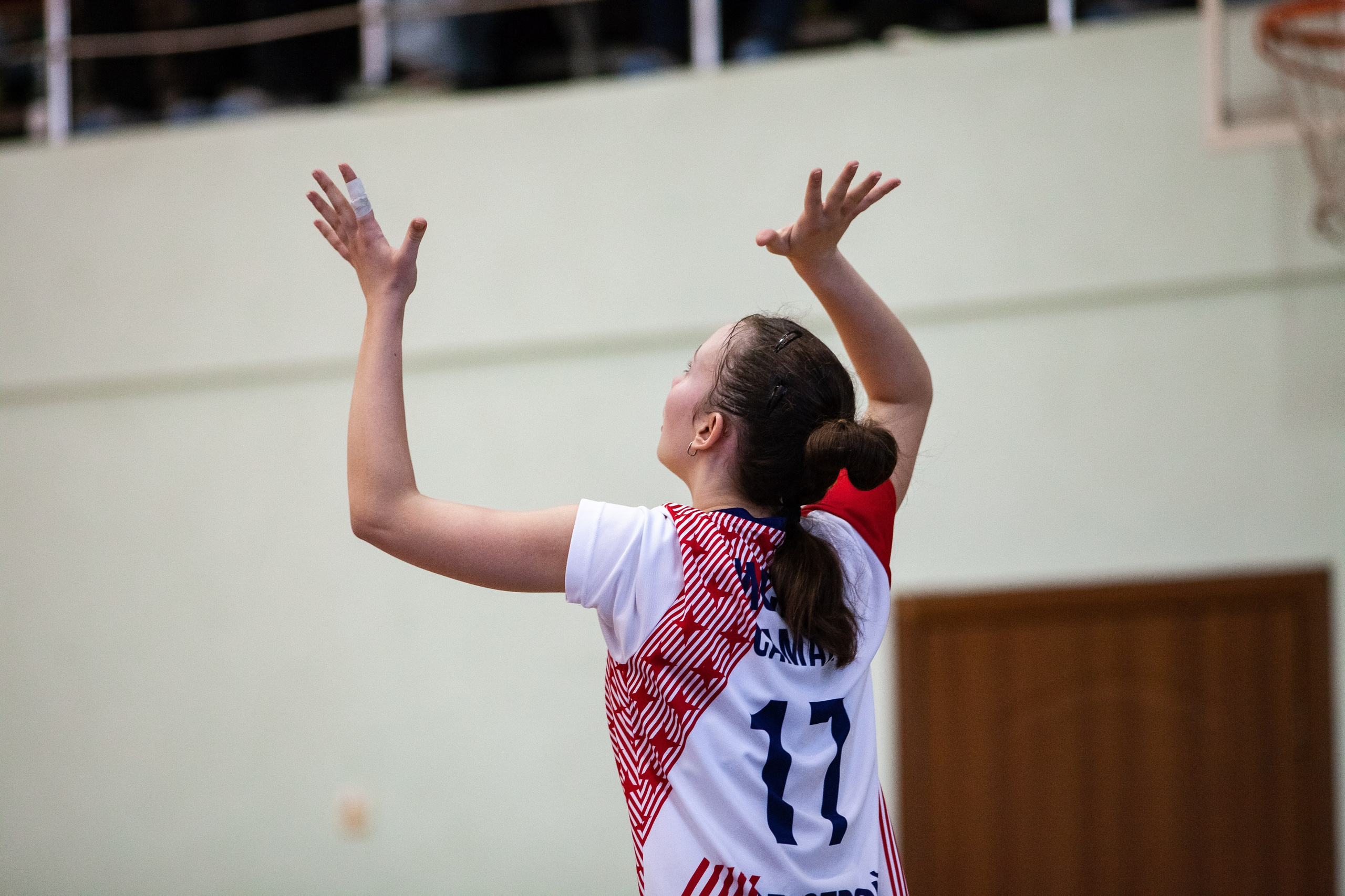 Искра (Самара) — Динамо (Киров). Фотография