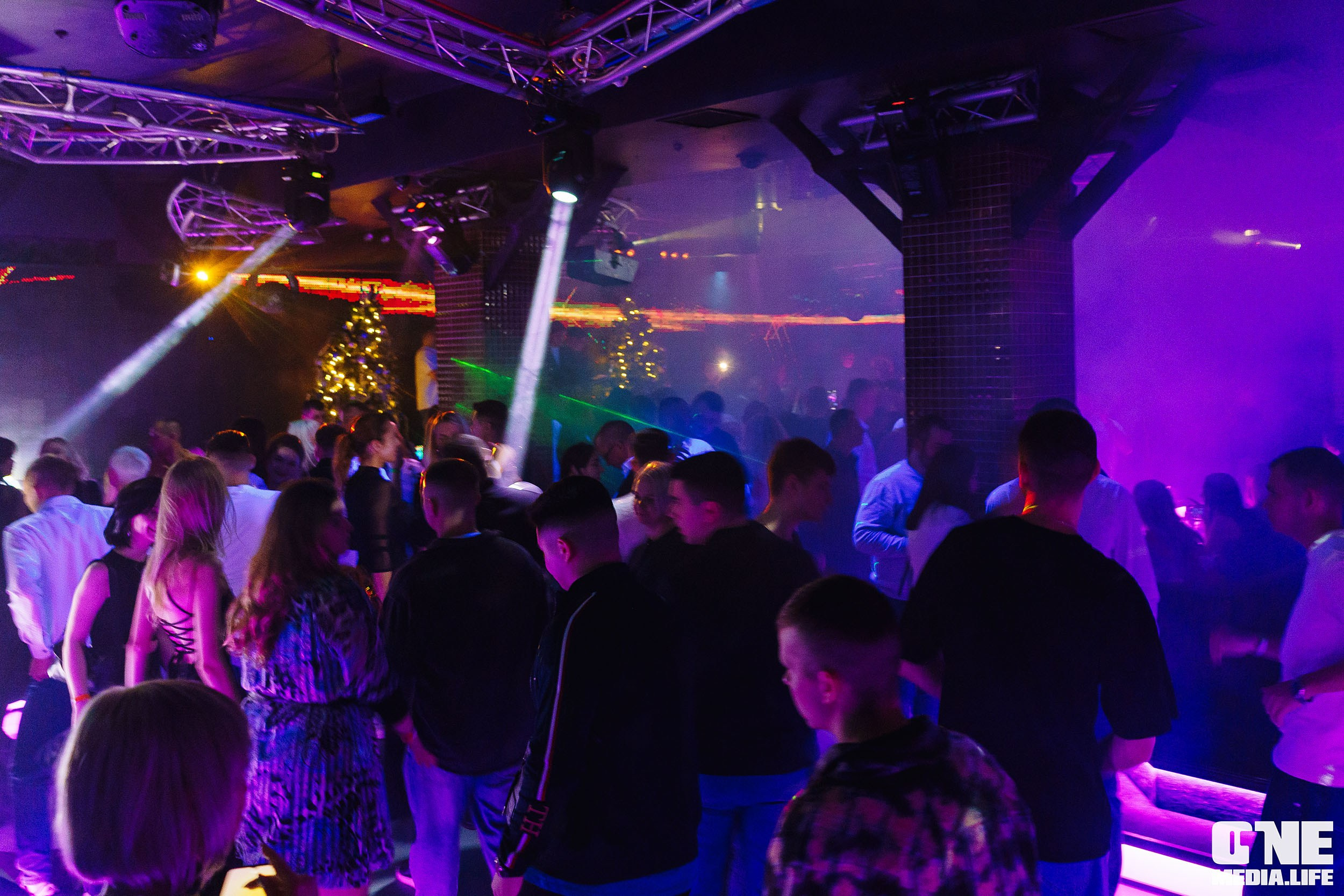 Фоторепортаж из РК Планета. One Media Life: фоторепортажи, фотоотчеты с мероприятий и заведений
