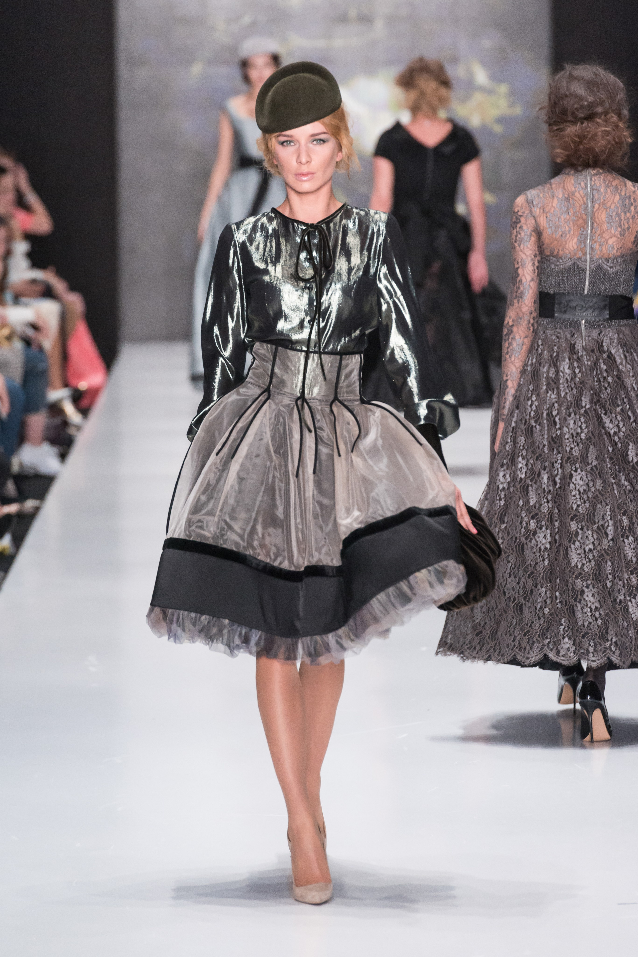 Igor Gulyaev. Mercedes-Benz Fashion Week Russia. 2015. Дима Бабушкин. Фотограф. Подиум. Репортаж. Творчество. Дорого