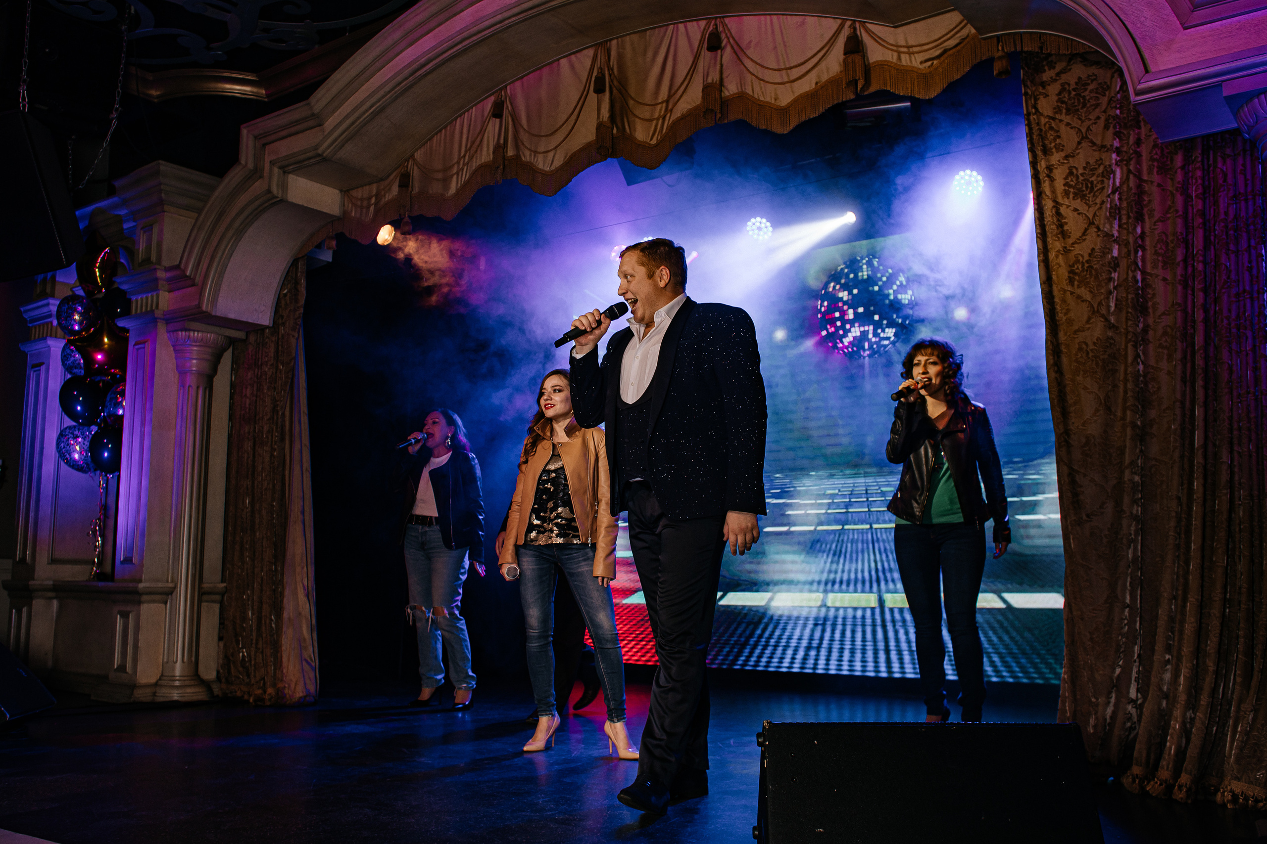 Чаплин Холл. Юбилей. Семейный фотограф в Санкт-Петербурге Ева Маркова