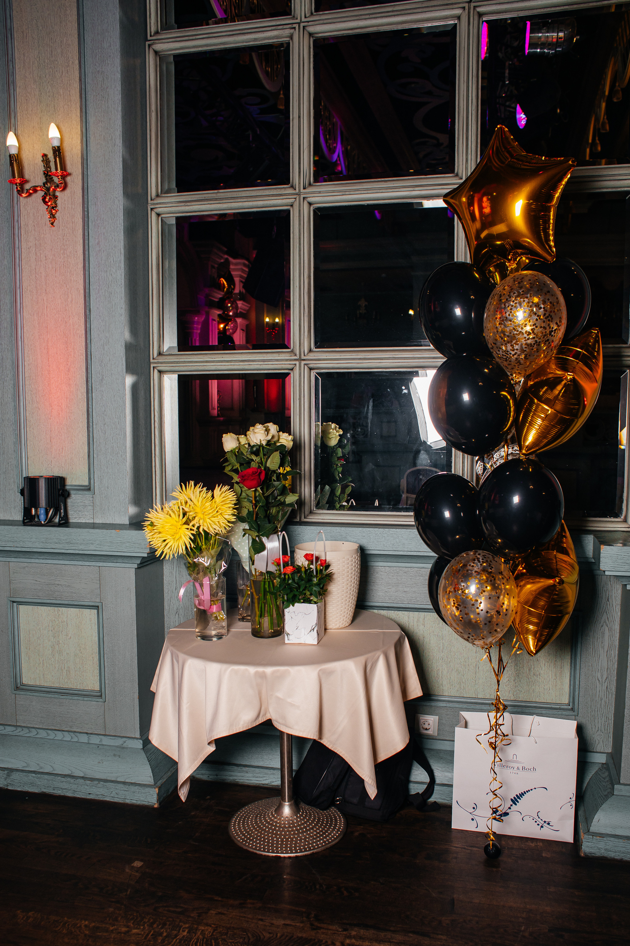 Чаплин Холл. Юбилей. Семейный фотограф в Санкт-Петербурге Ева Маркова