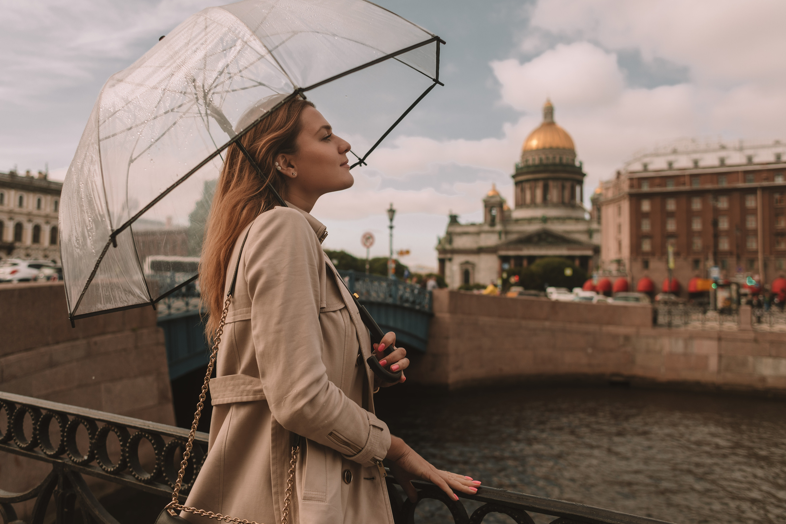 У Исаакиевского сквера. Семейный фотограф в Санкт-Петербурге Ева Маркова