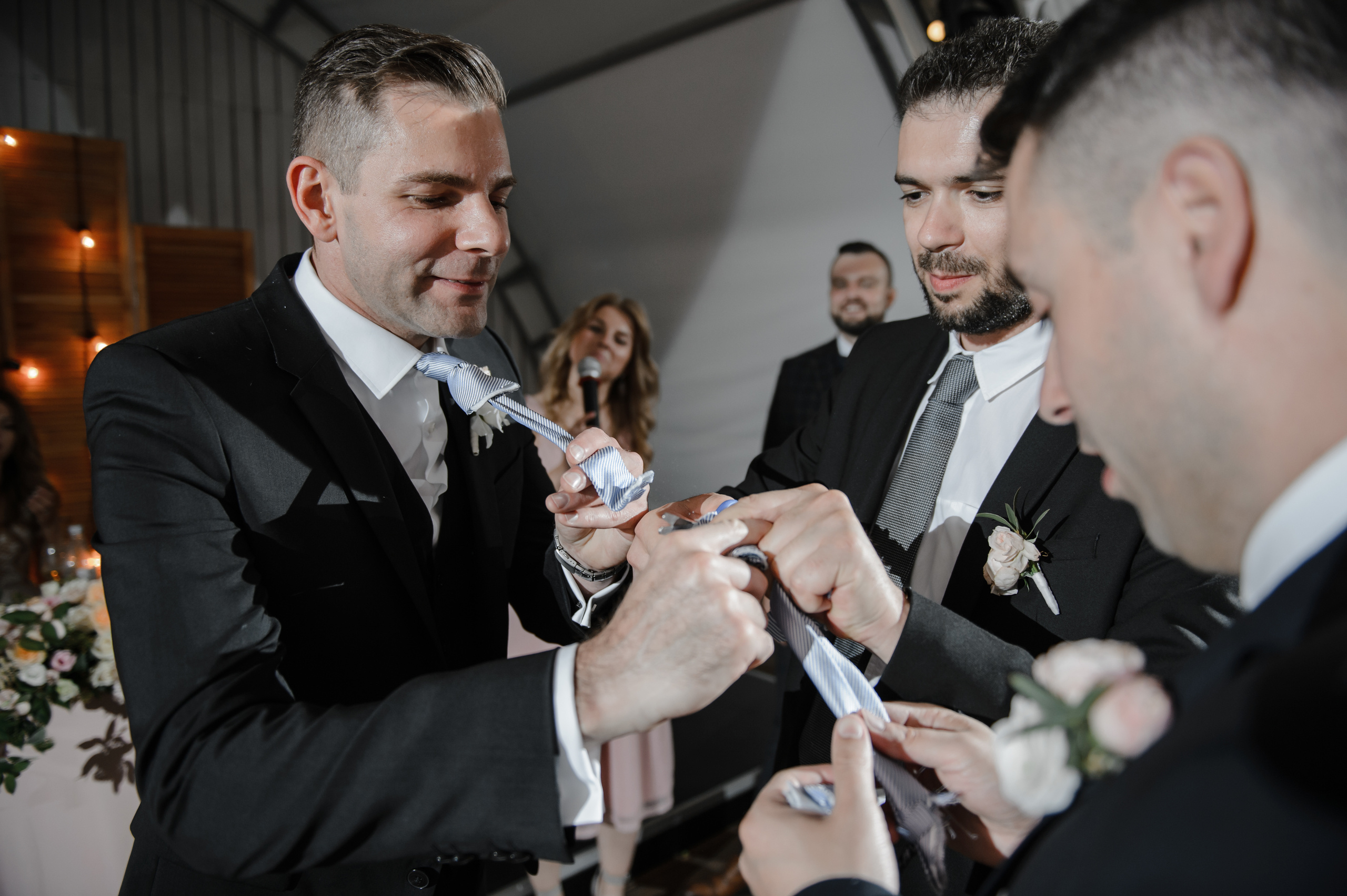 Итальянцы, танцы на крыше и разрезанный галстук | Ксения и Roberto. Свадебный и репортажный фотограф Сергей Чесноков