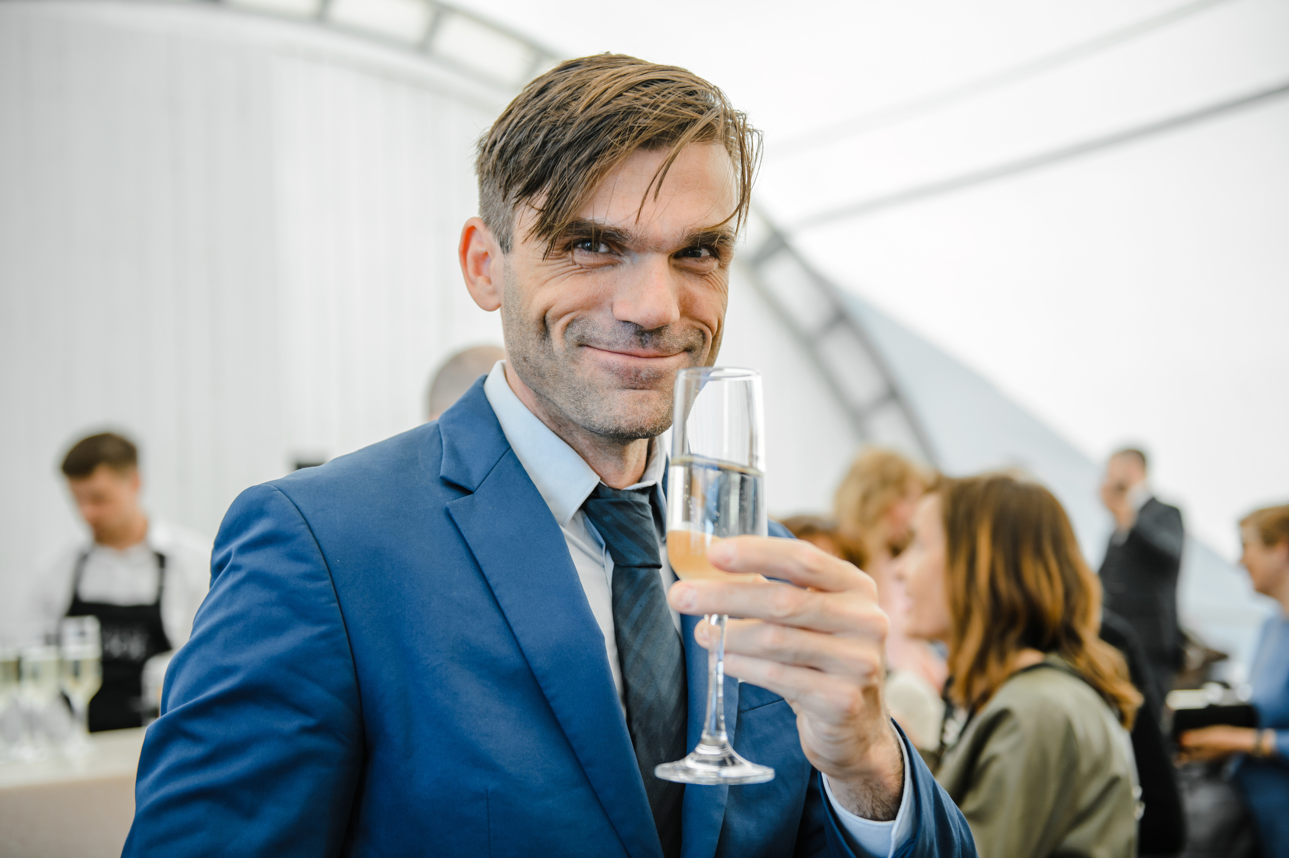 Итальянцы, танцы на крыше и разрезанный галстук | Ксения и Roberto. Свадебный и репортажный фотограф Сергей Чесноков