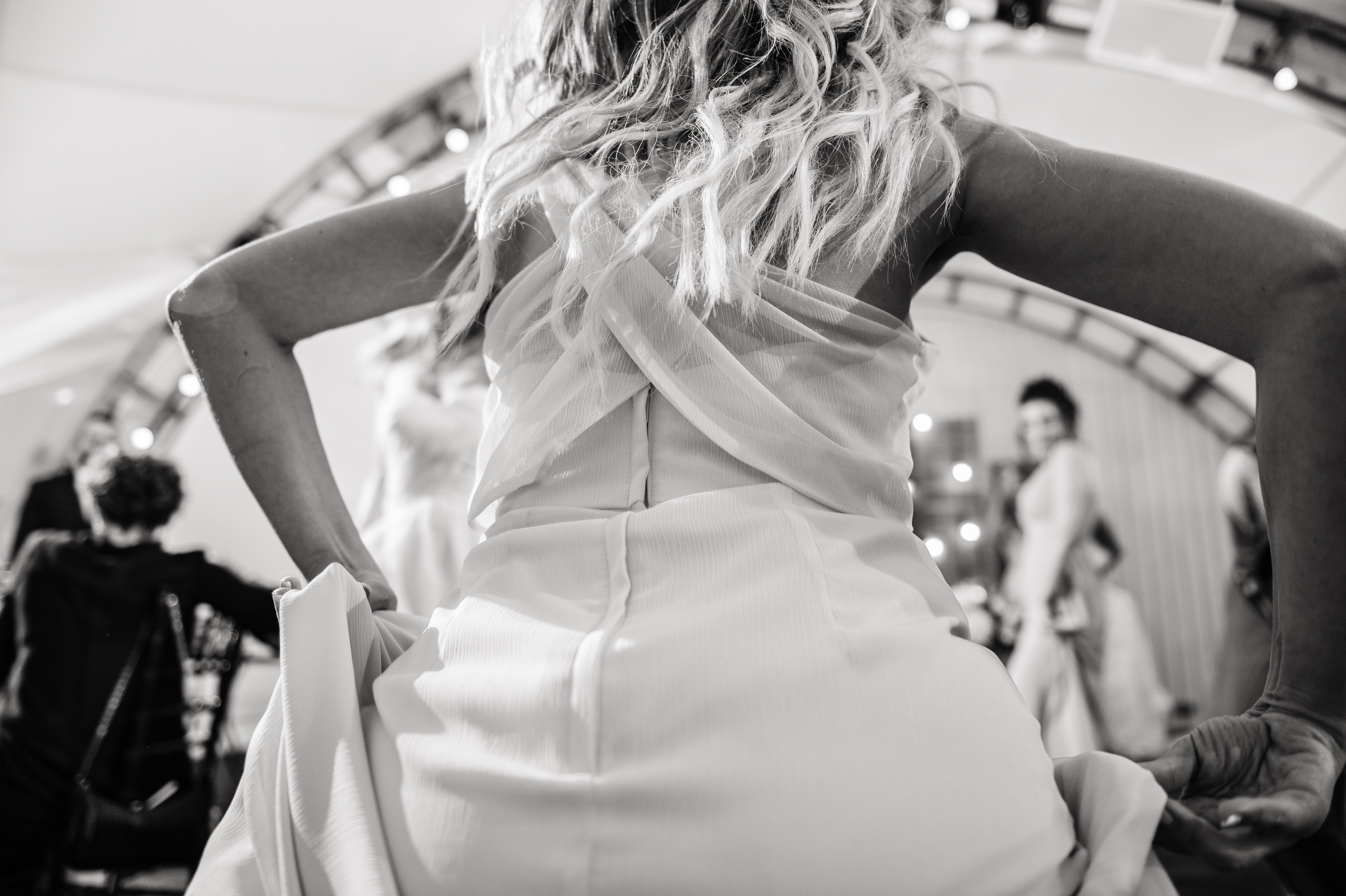 Итальянцы, танцы на крыше и разрезанный галстук | Ксения и Roberto. Свадебный и репортажный фотограф Сергей Чесноков