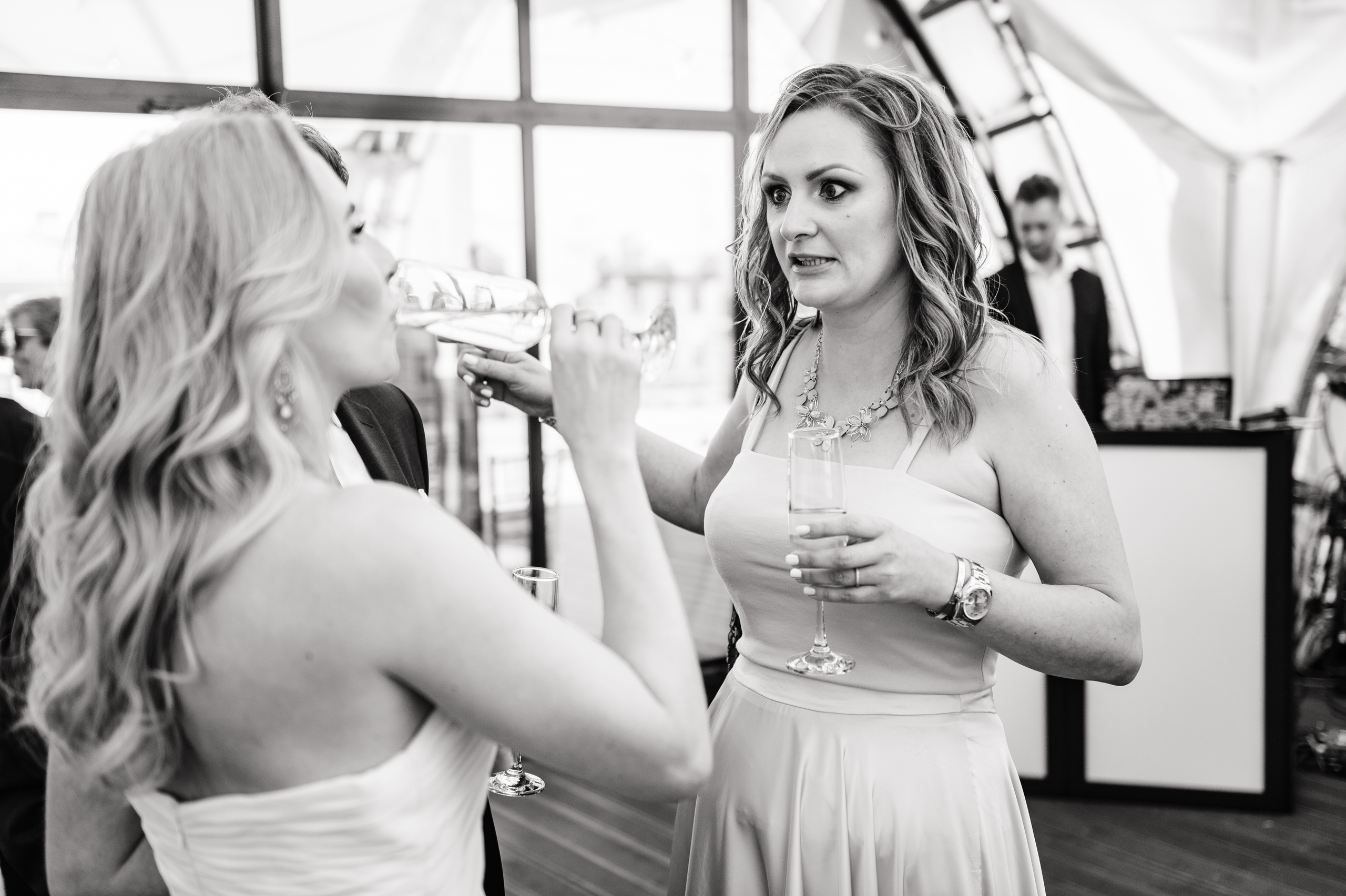 Итальянцы, танцы на крыше и разрезанный галстук | Ксения и Roberto. Свадебный и репортажный фотограф Сергей Чесноков