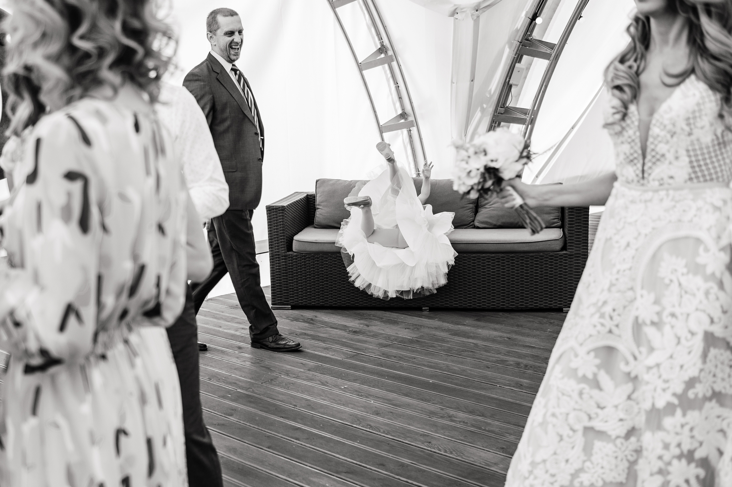 Итальянцы, танцы на крыше и разрезанный галстук | Ксения и Roberto. Свадебный и репортажный фотограф Сергей Чесноков