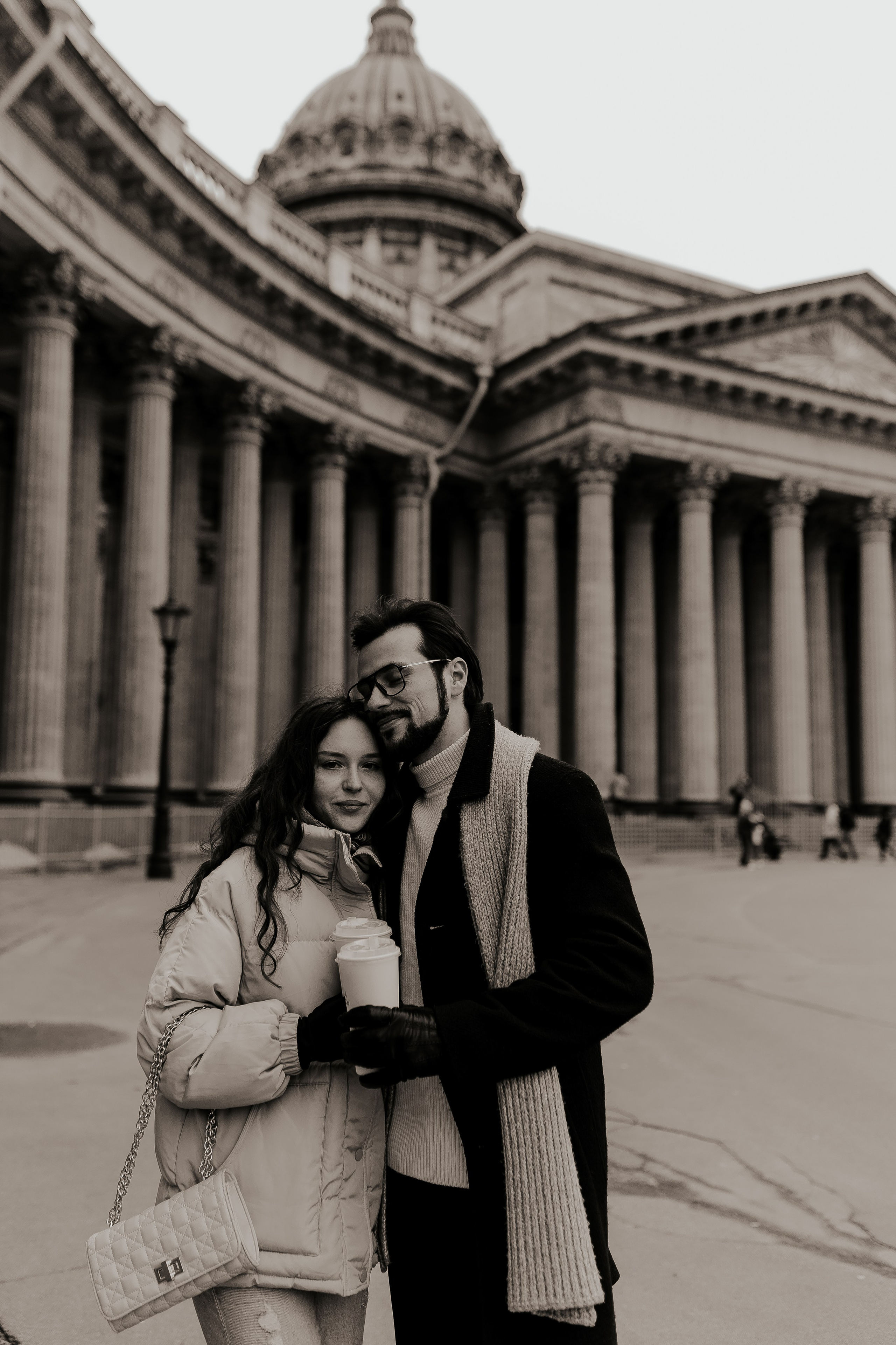 Фотопрогулка по весеннему Петербургу для двоих. Фотограф в Санкт-Петербурге Лиза Семченкова