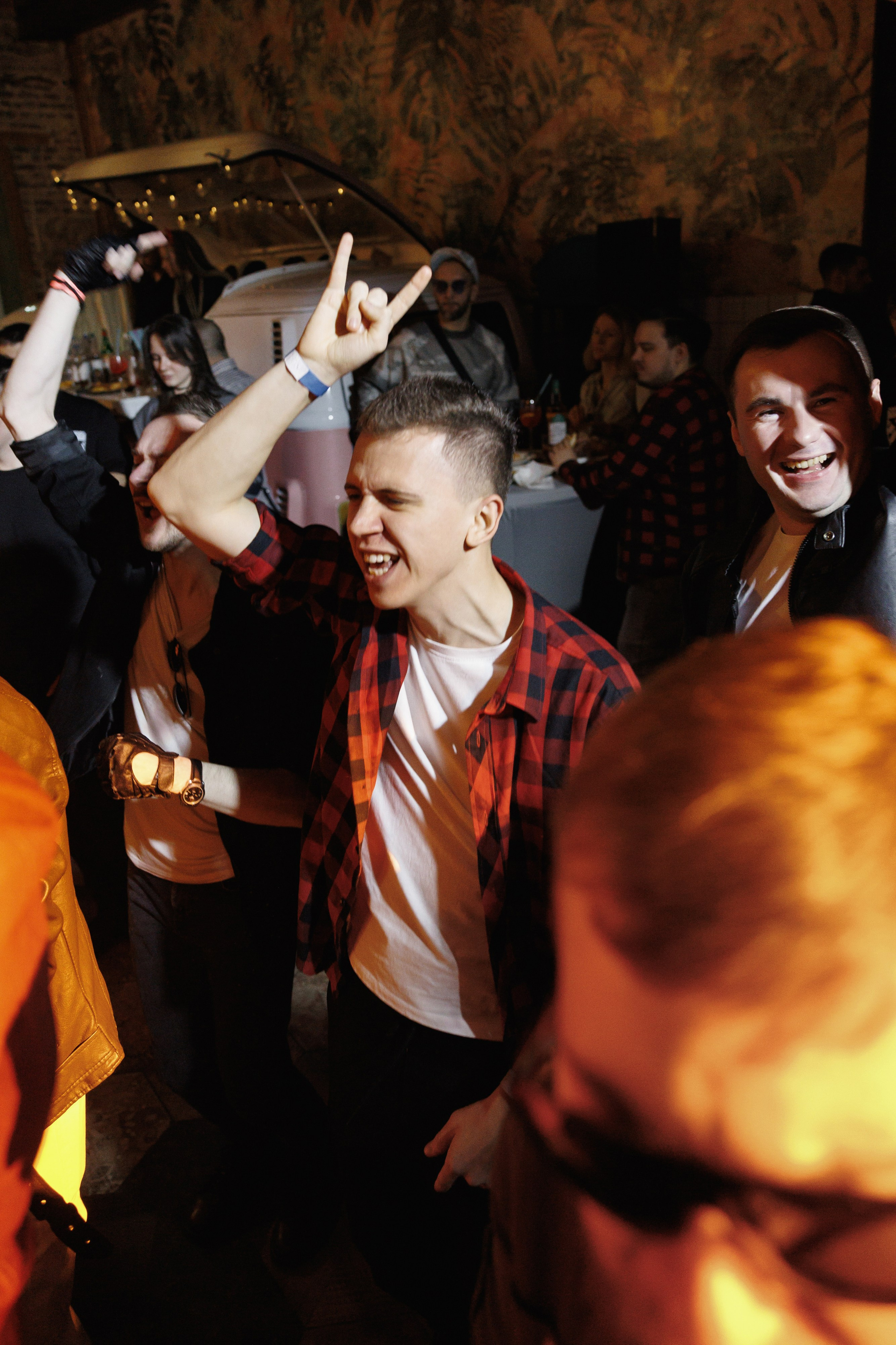 КОРПОРАТИВ ВТБ В СТИЛЕ «ВУДСТОК». Свадебный и репортажный фотограф в Москве Владимир Сергеев | Naysaikolo