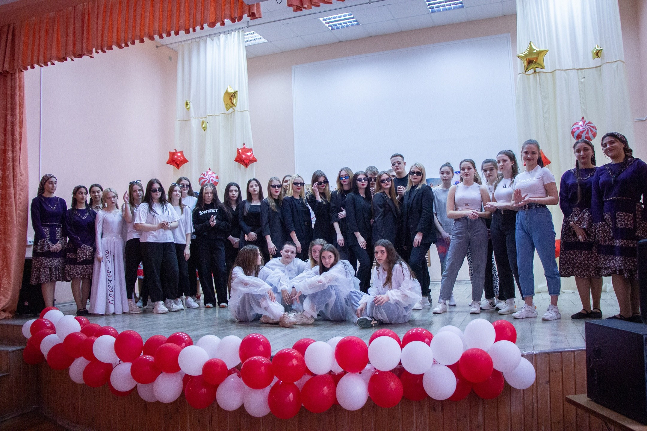 «Танцуй, пока молодой!». Design by — фото, обучение, портфолио. Фотограф Рязань