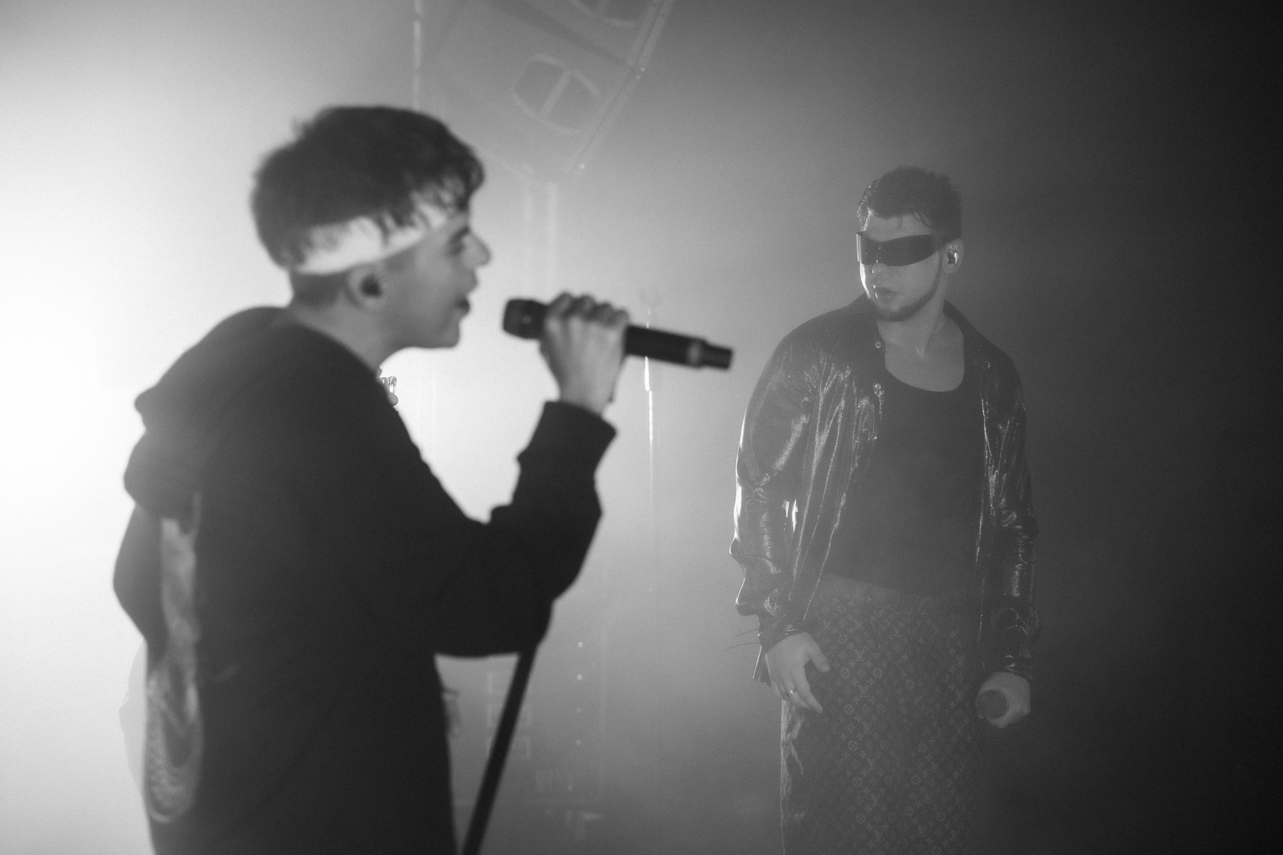 Фотоотчёт и репортаж с концерта группы GAYAZOV$ BROTHER$. Красильников Евгений — профессиональный фотограф в Ростове-на-Дону