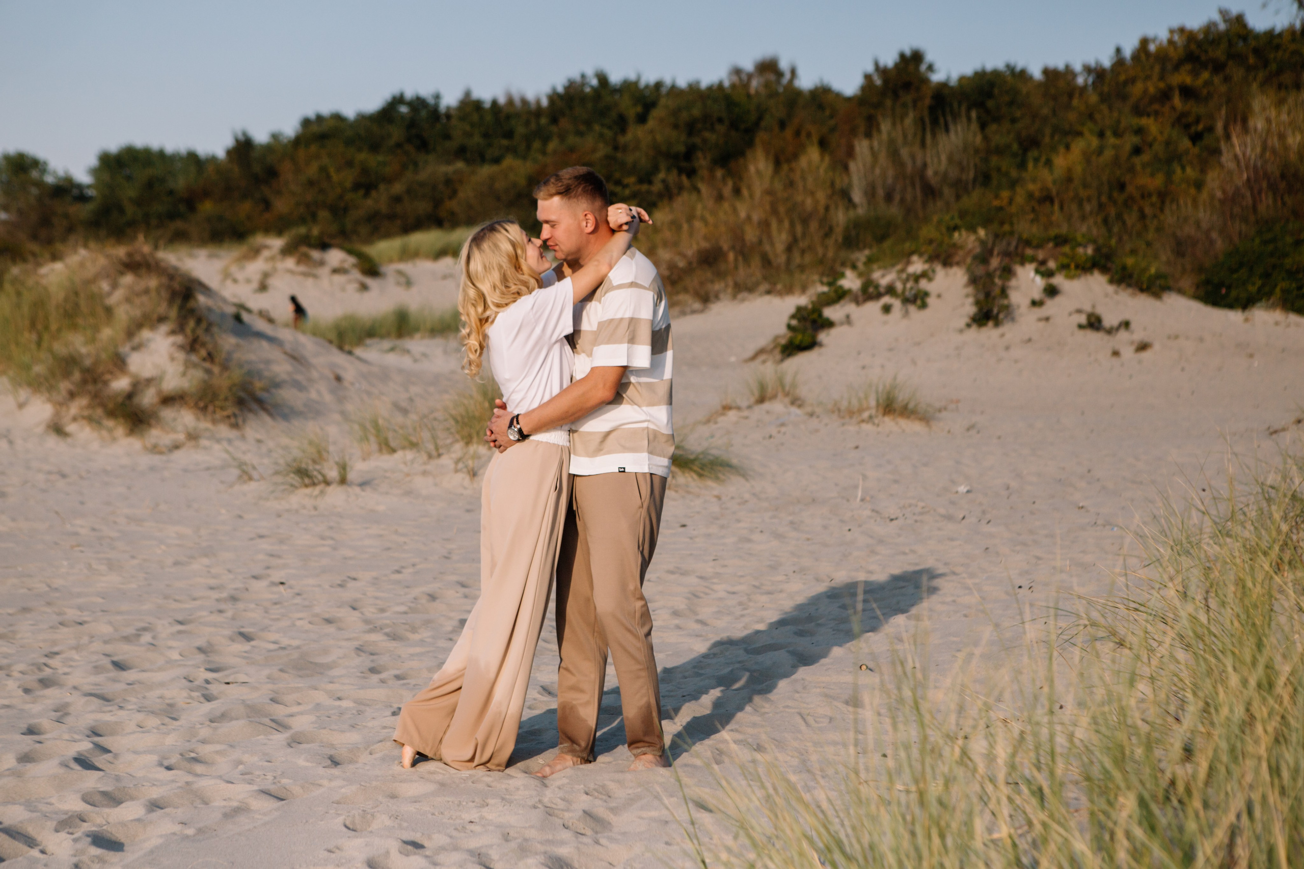 Алексей и Наталья. Семейная фотосессия на море. Семейный фотограф в Калининграде Анастасия Юрина