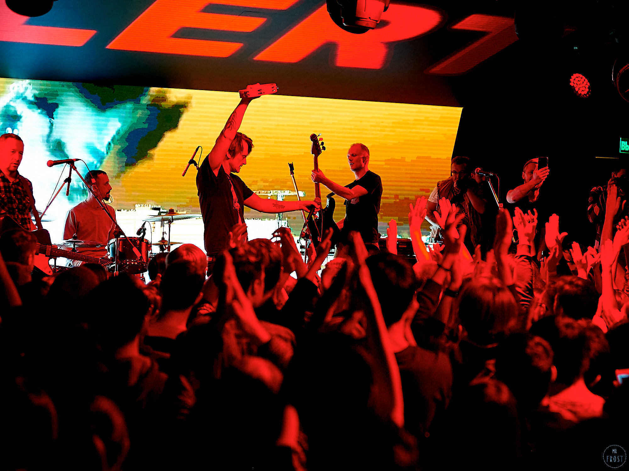 #скверубыть. Фотографии отовсюду и обо всем