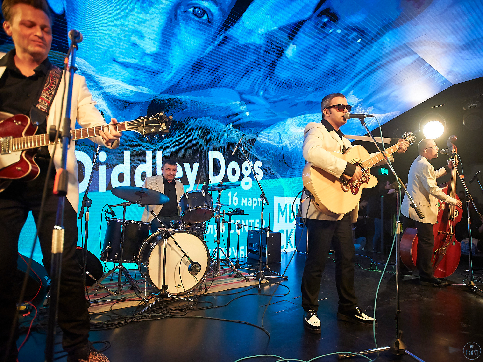 #скверубыть. Фотографии отовсюду и обо всем